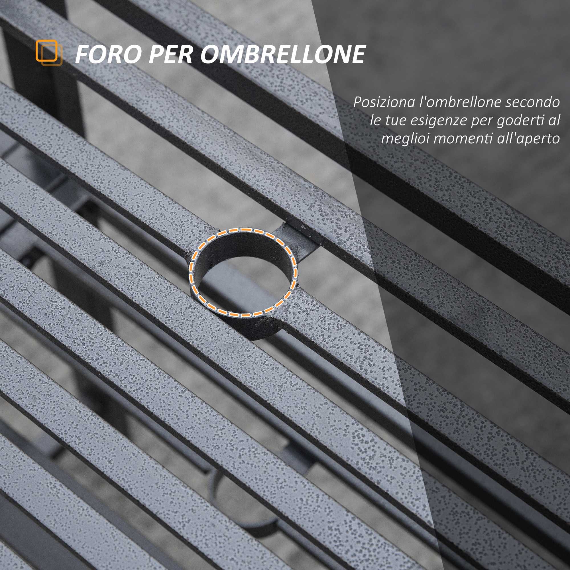 Tavolo grigio con foro per ombrellone. Struttura a listelli.