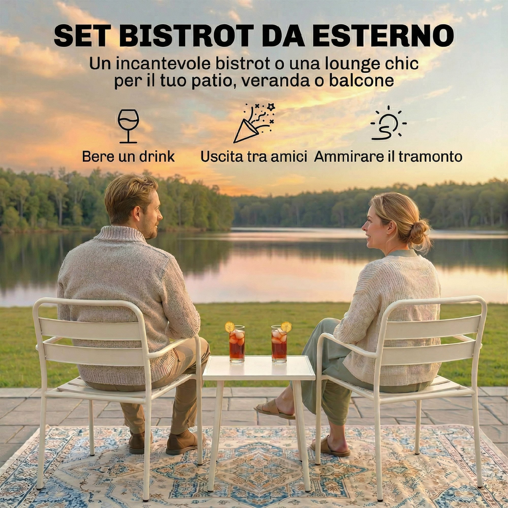 Una coppia beve cocktail in riva al lago al tramonto.