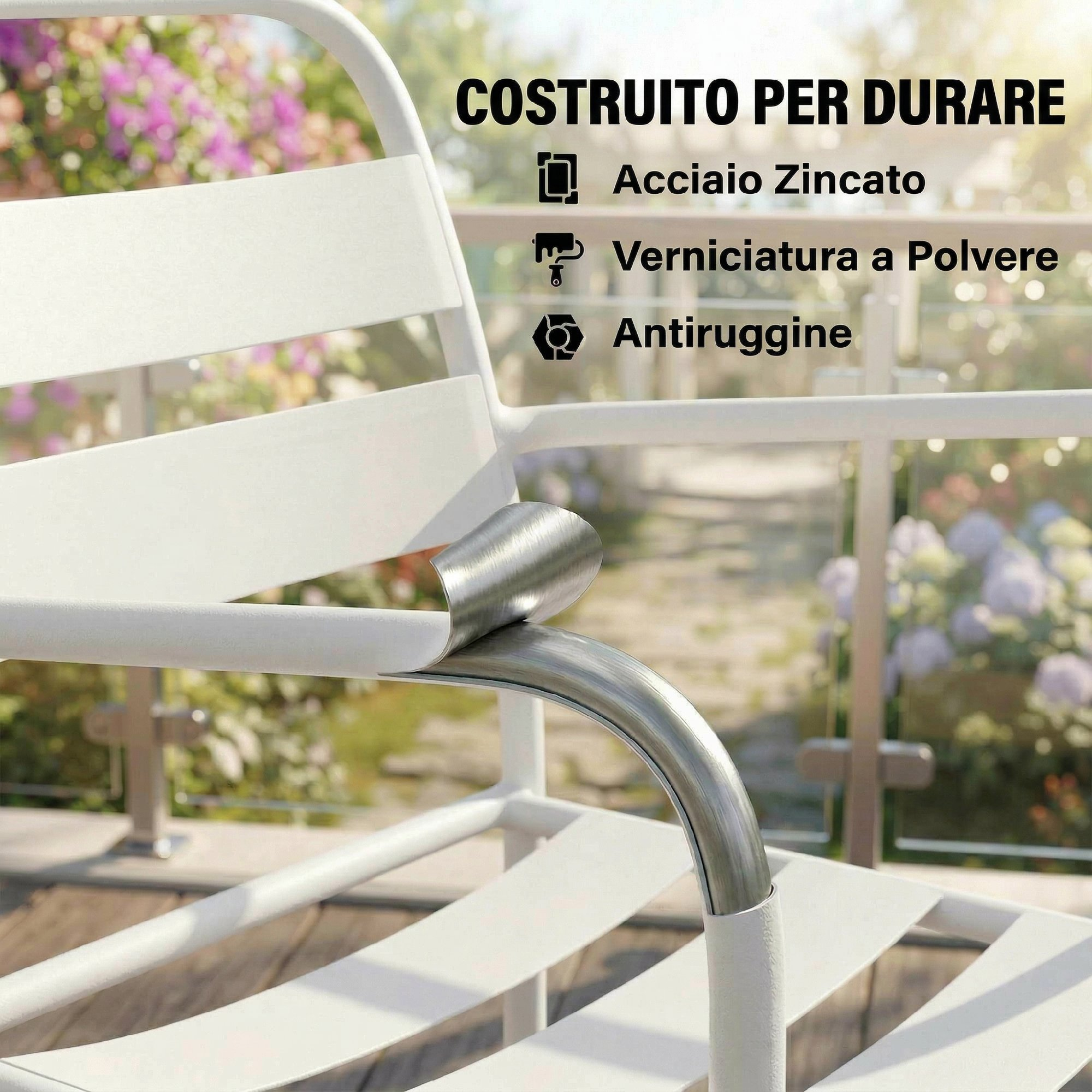 Una sedia bianca con telaio in metallo e cinghie, all'aperto con fiori sullo sfondo.