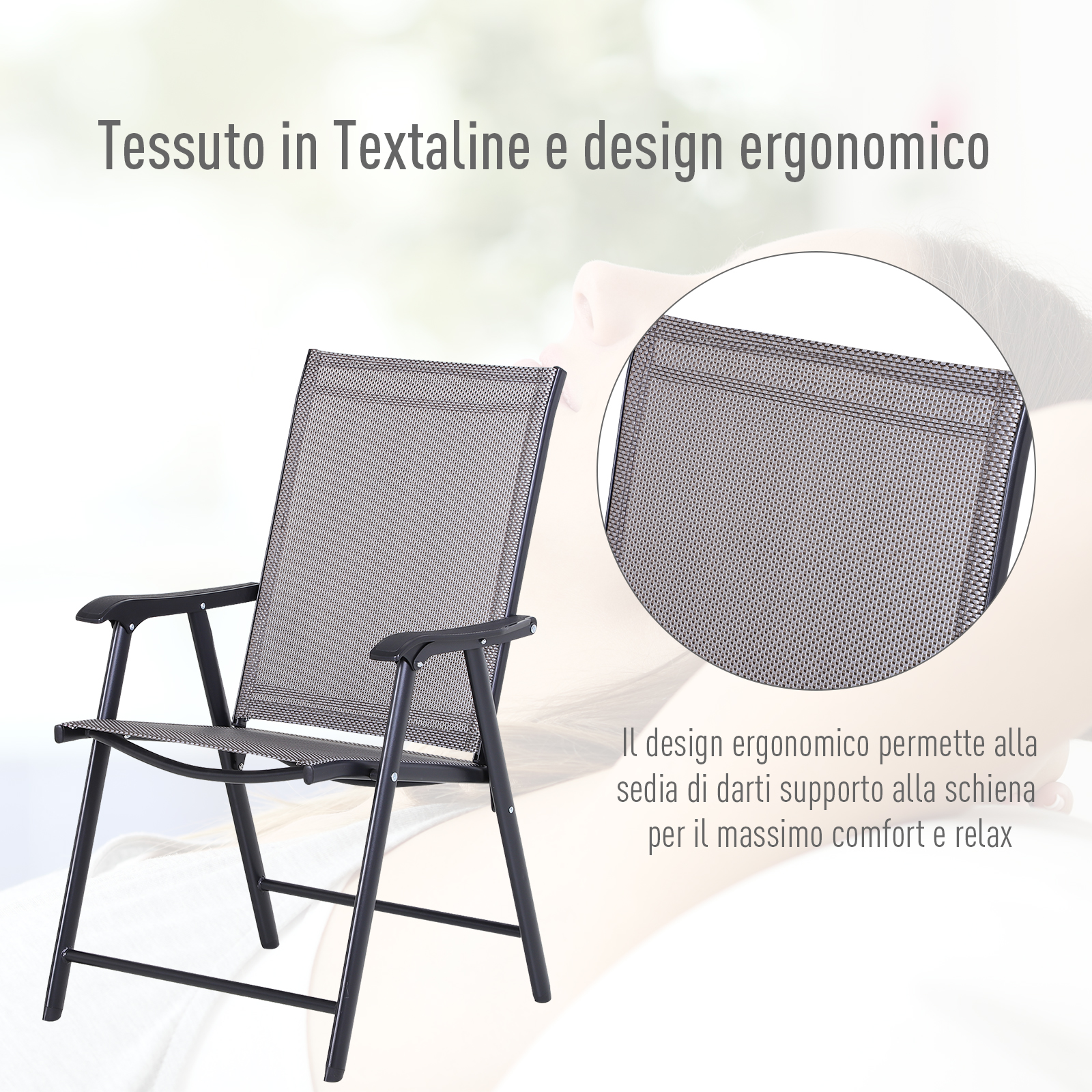 Una sedia grigia in textilene con telaio nero su sfondo chiaro.