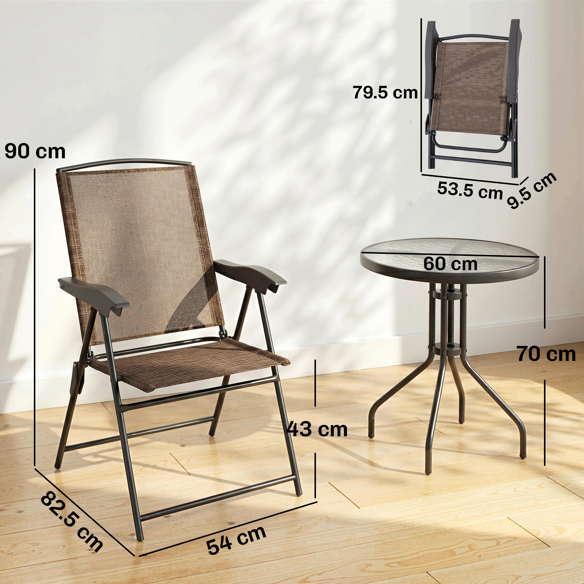 Una sedia in tessuto marrone e tavolo rotondo con gambe in metallo. Dimensioni mostrate.