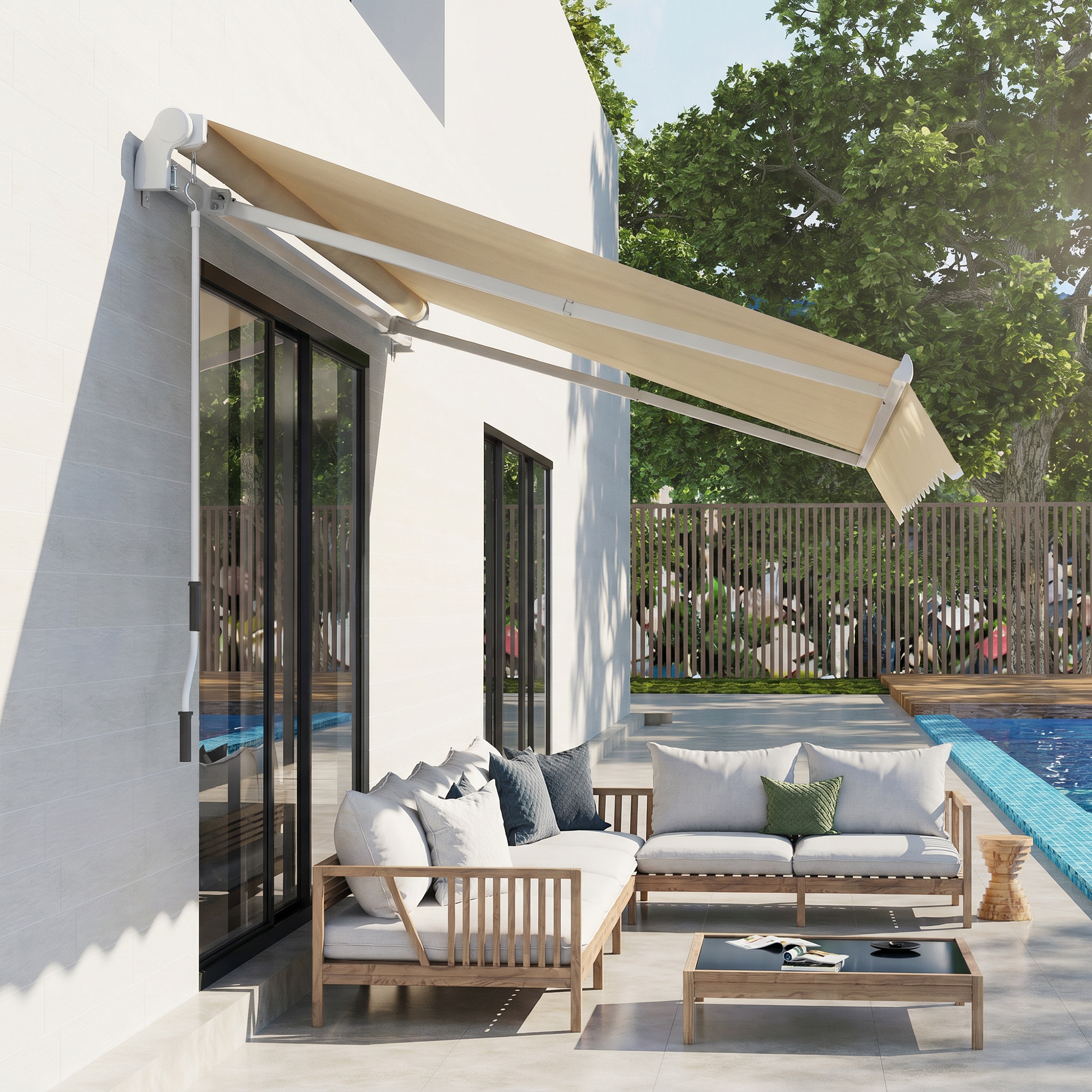 Una tenda da sole estesa su un patio con mobili in legno e piscina.