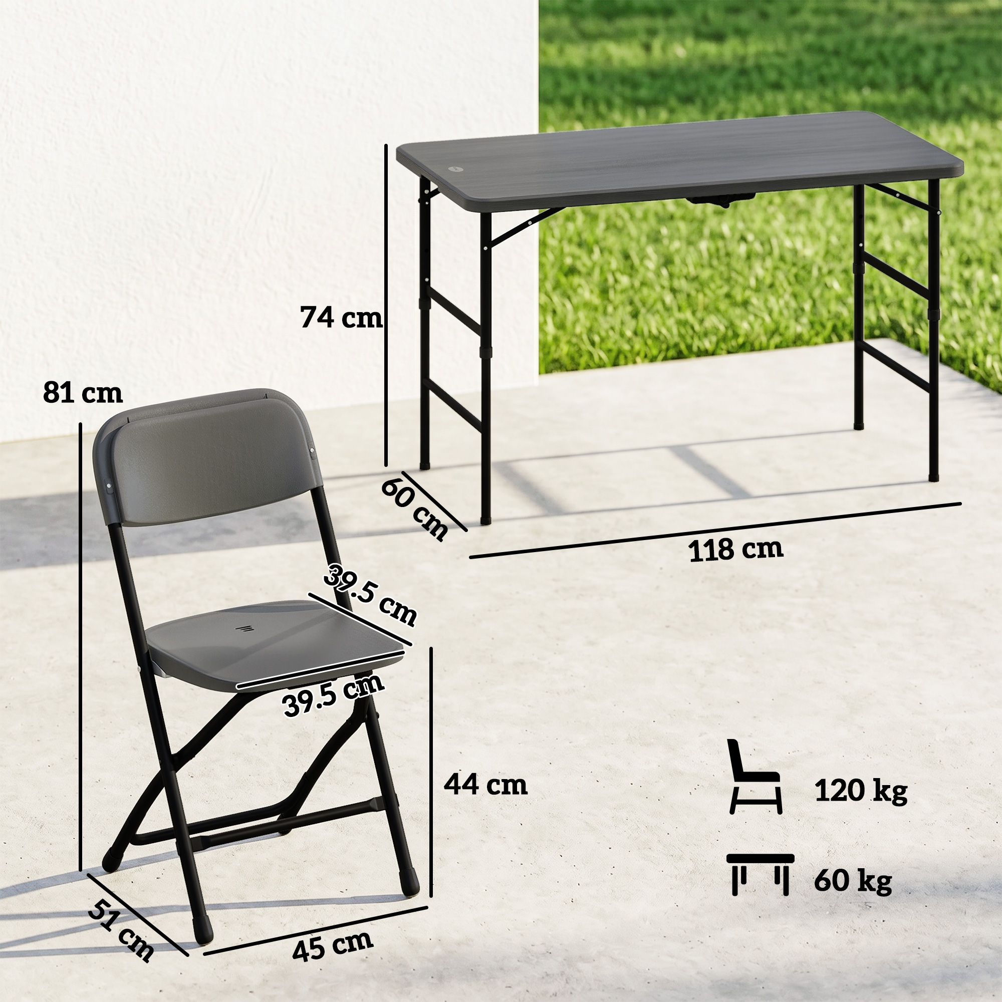 Un tavolo pieghevole grigio (118x60 cm, alto 74 cm) e una sedia (45x51 cm, alta 81 cm).