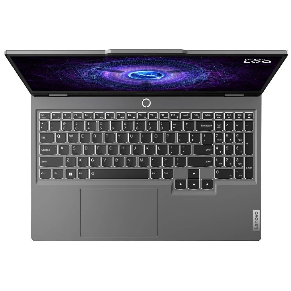 Ekranında soyut duvar kağıdı ve aydınlatmalı klavyeye sahip açık koyu gri Lenovo dizüstü bilgisayar.