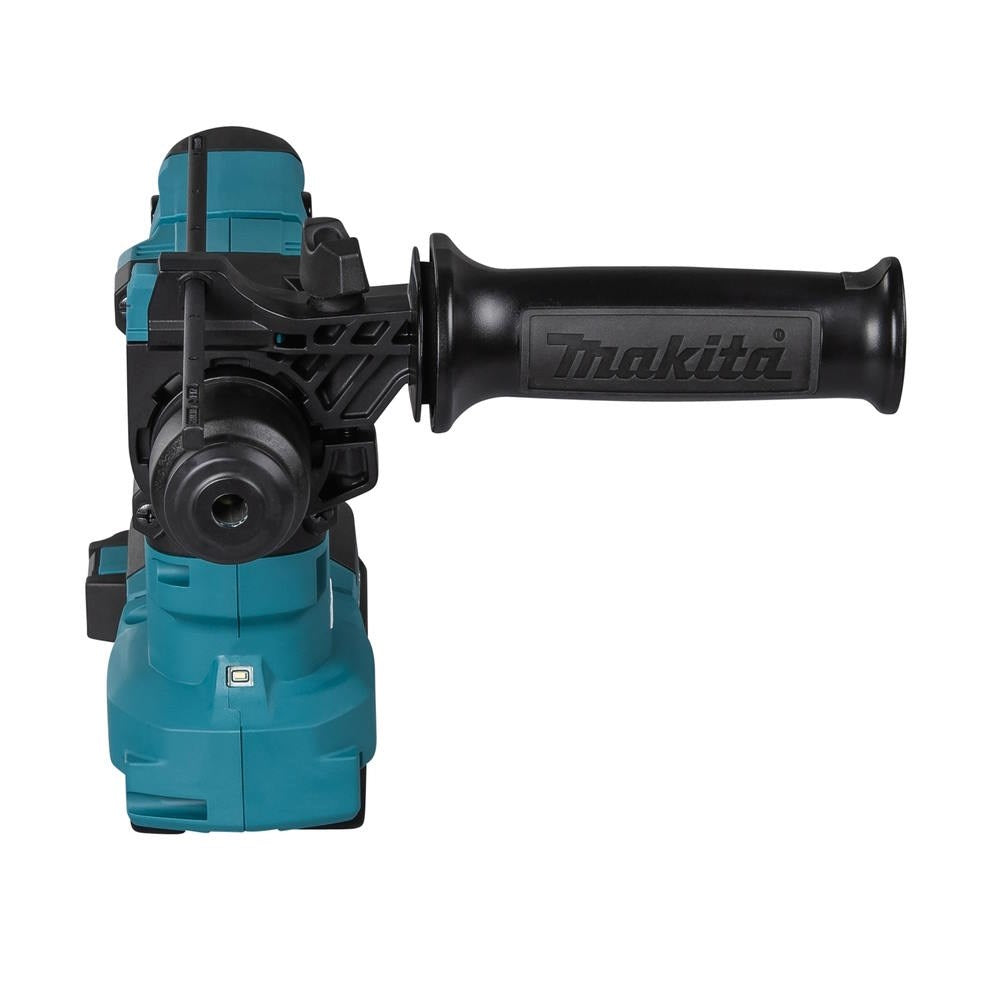 Un trapano Makita blu e nero con manico ausiliario.