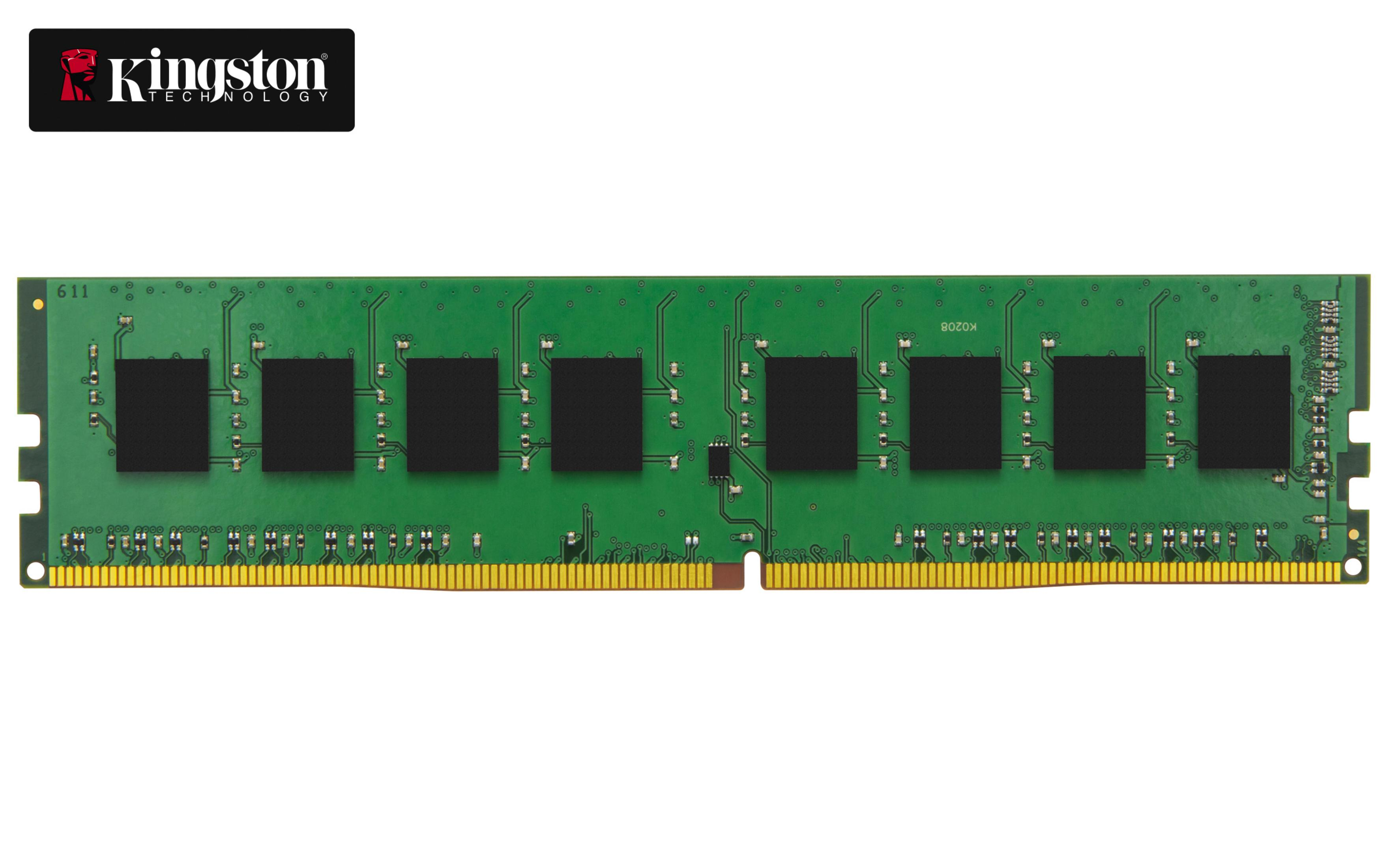 Un modulo RAM verde con chip neri e contatti dorati.