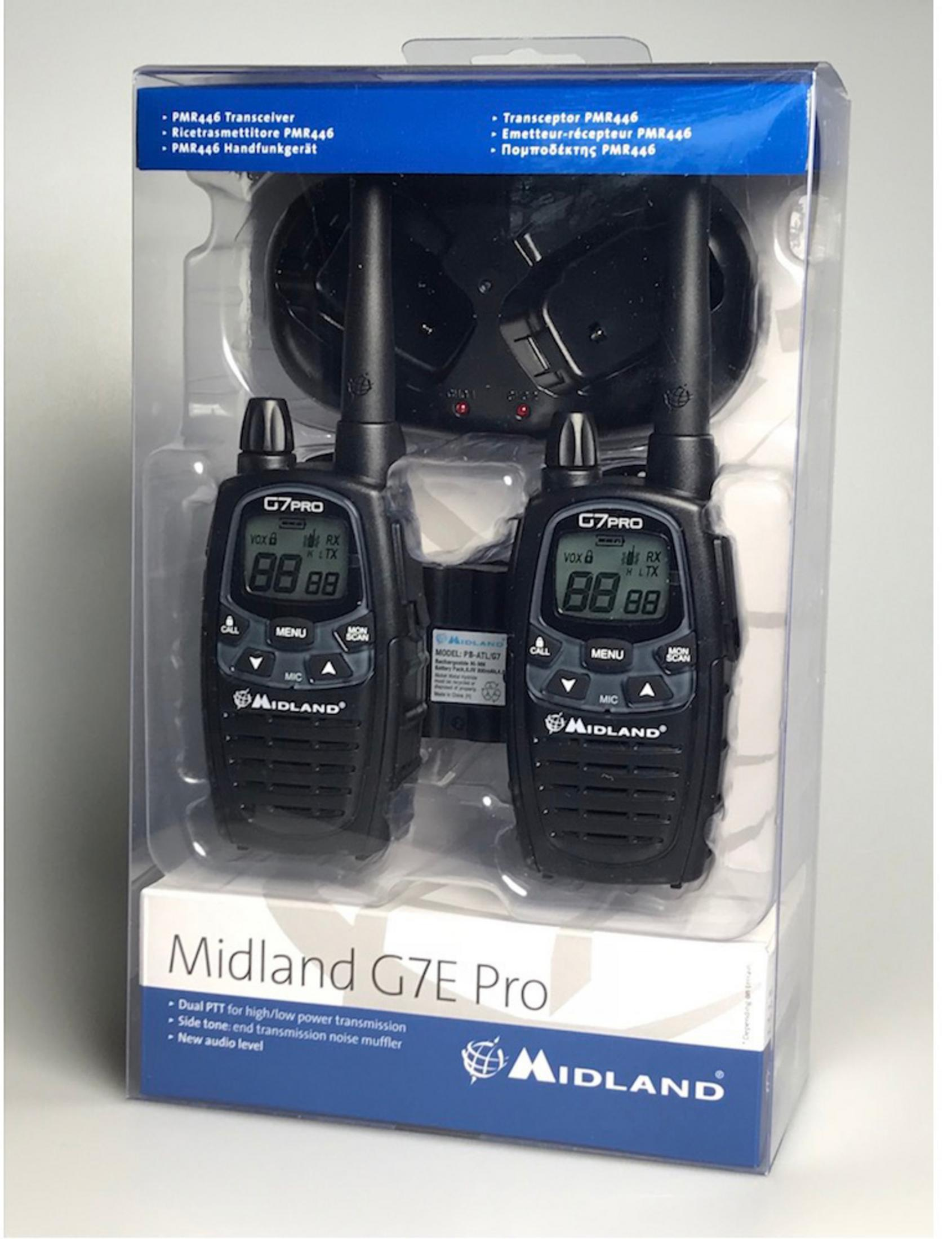 Dos radios Midland G7E Pro PMR446 en embalaje con accesorios.