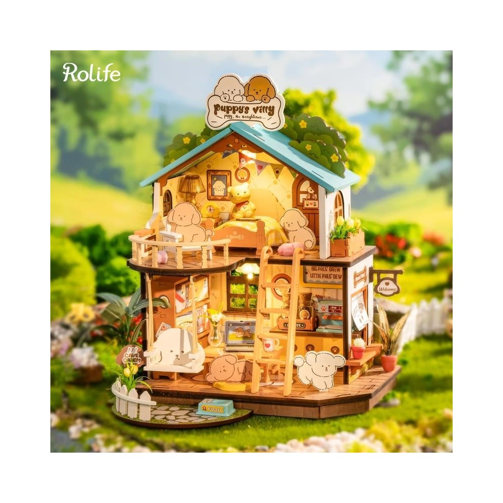 Ein miniatures Holzhaus mit Welpen auf einem Balkon, Bett, Schaukel und Willkommensschild.