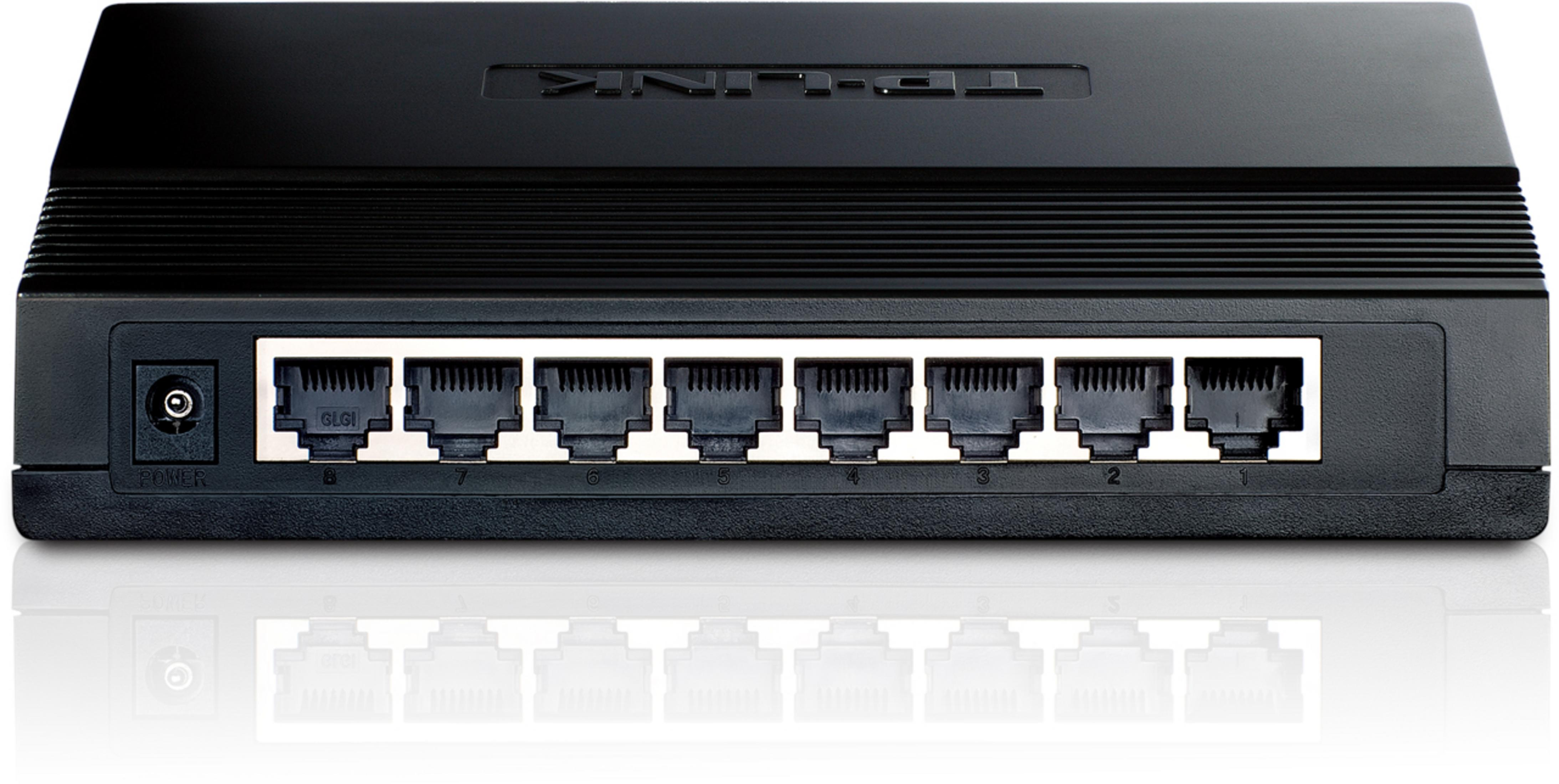 Uno switch Gigabit TP-Link nero a 8 porte con porte Ethernet numerate.