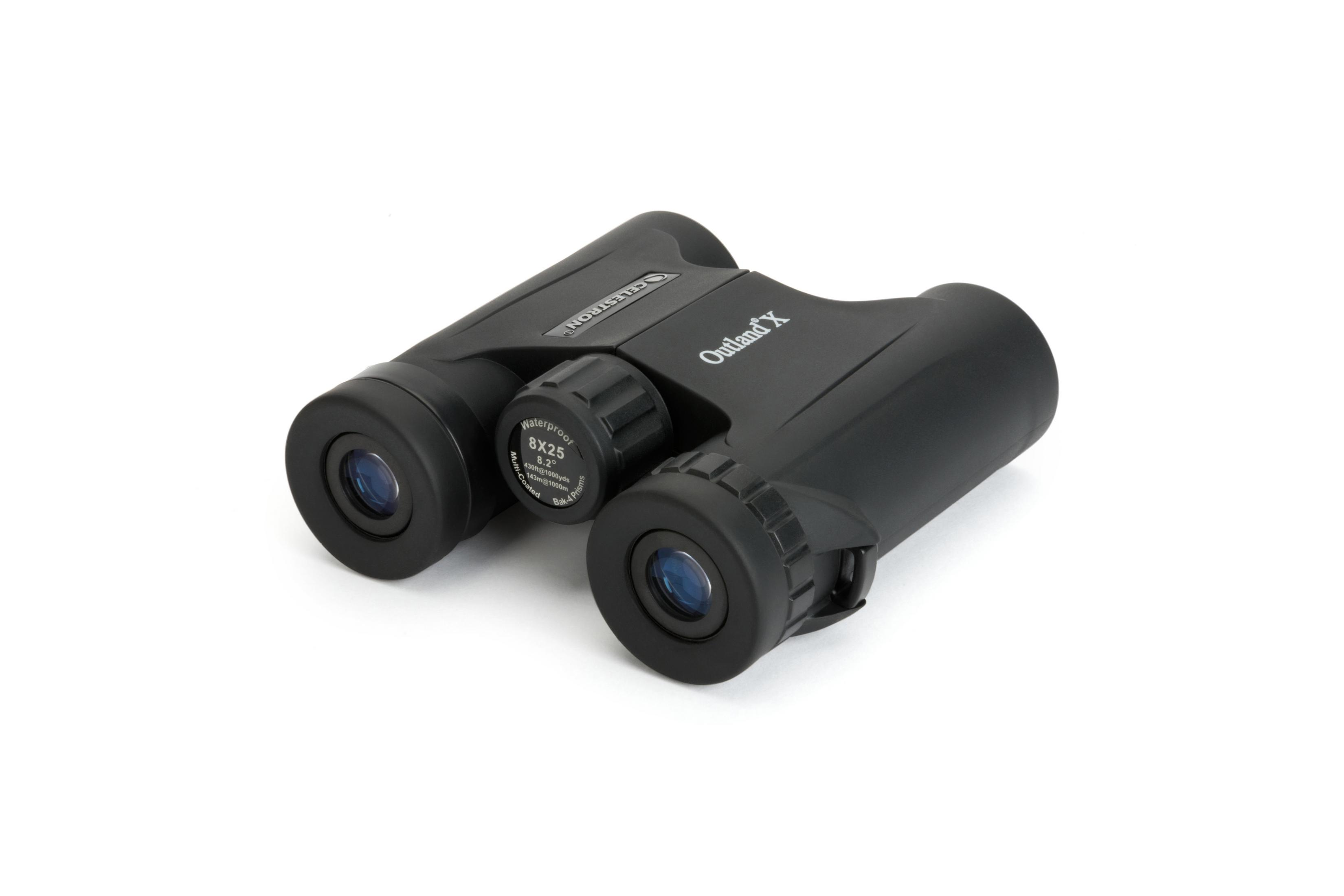 Schwarze Celestron Outland X Fernglas mit 8x25 Vergrößerung.