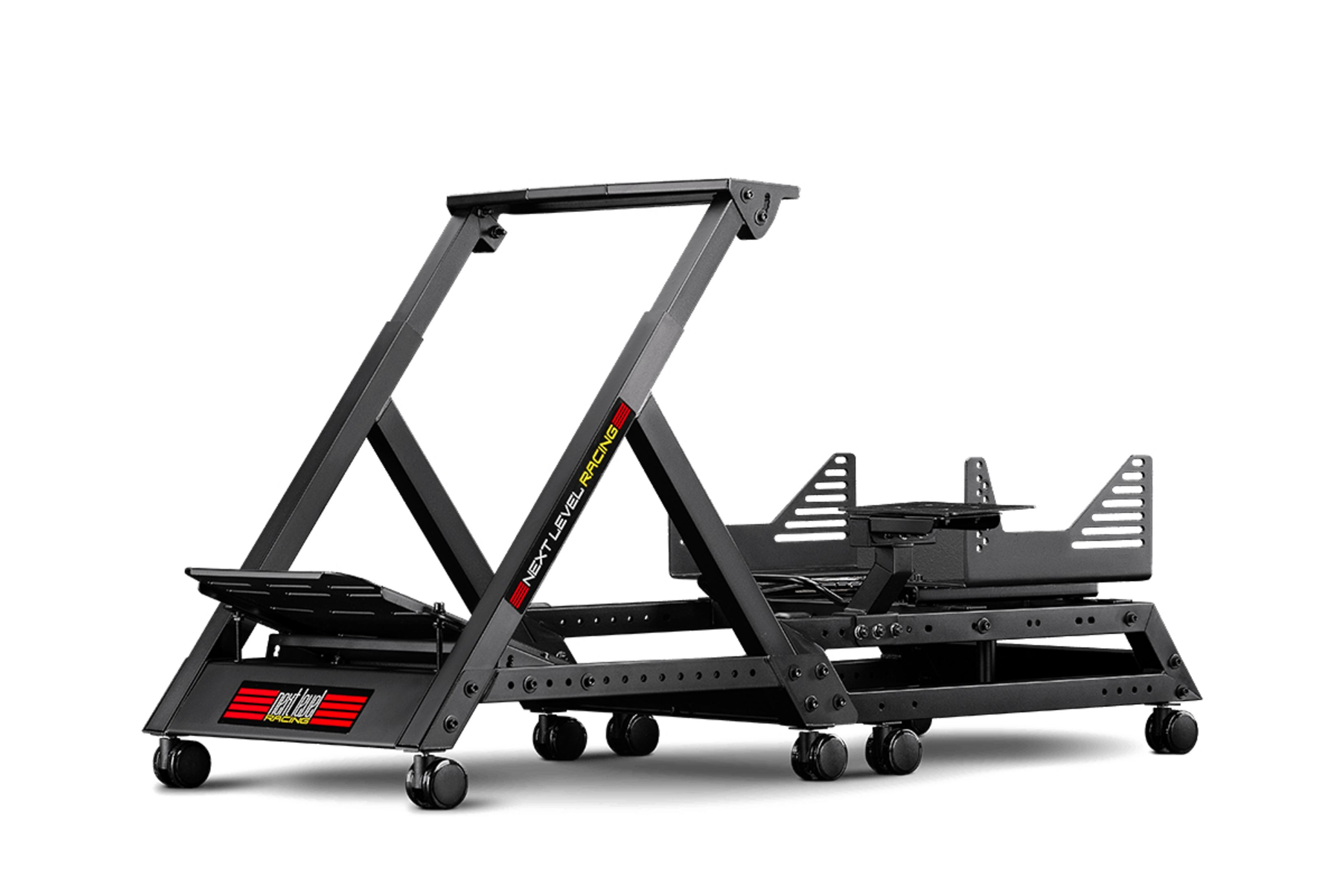 Soporte negro para simulador de carreras con ruedas y logo.