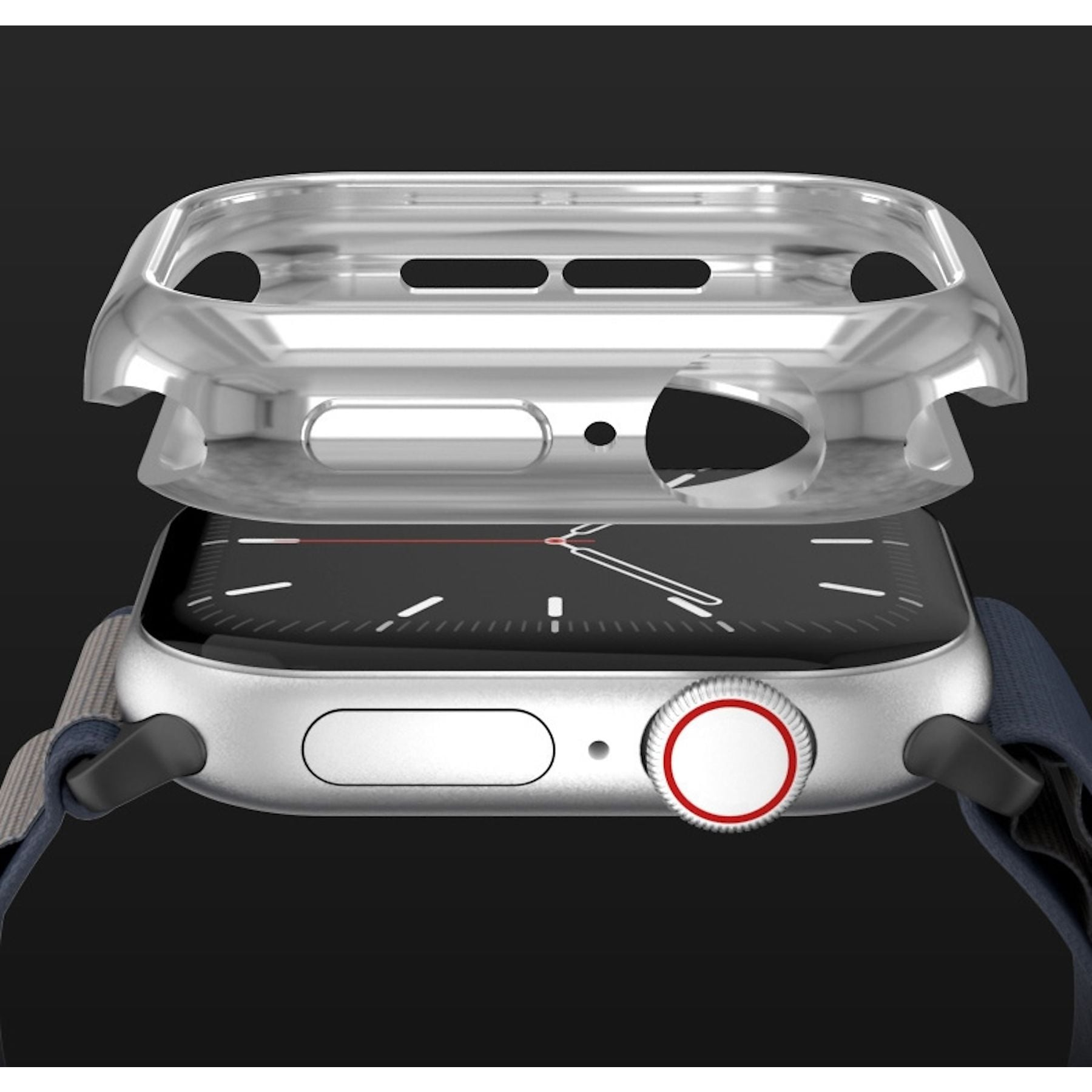 Eine klare Hülle wird über eine silberne Smartwatch mit schwarzem Zifferblatt gelegt.