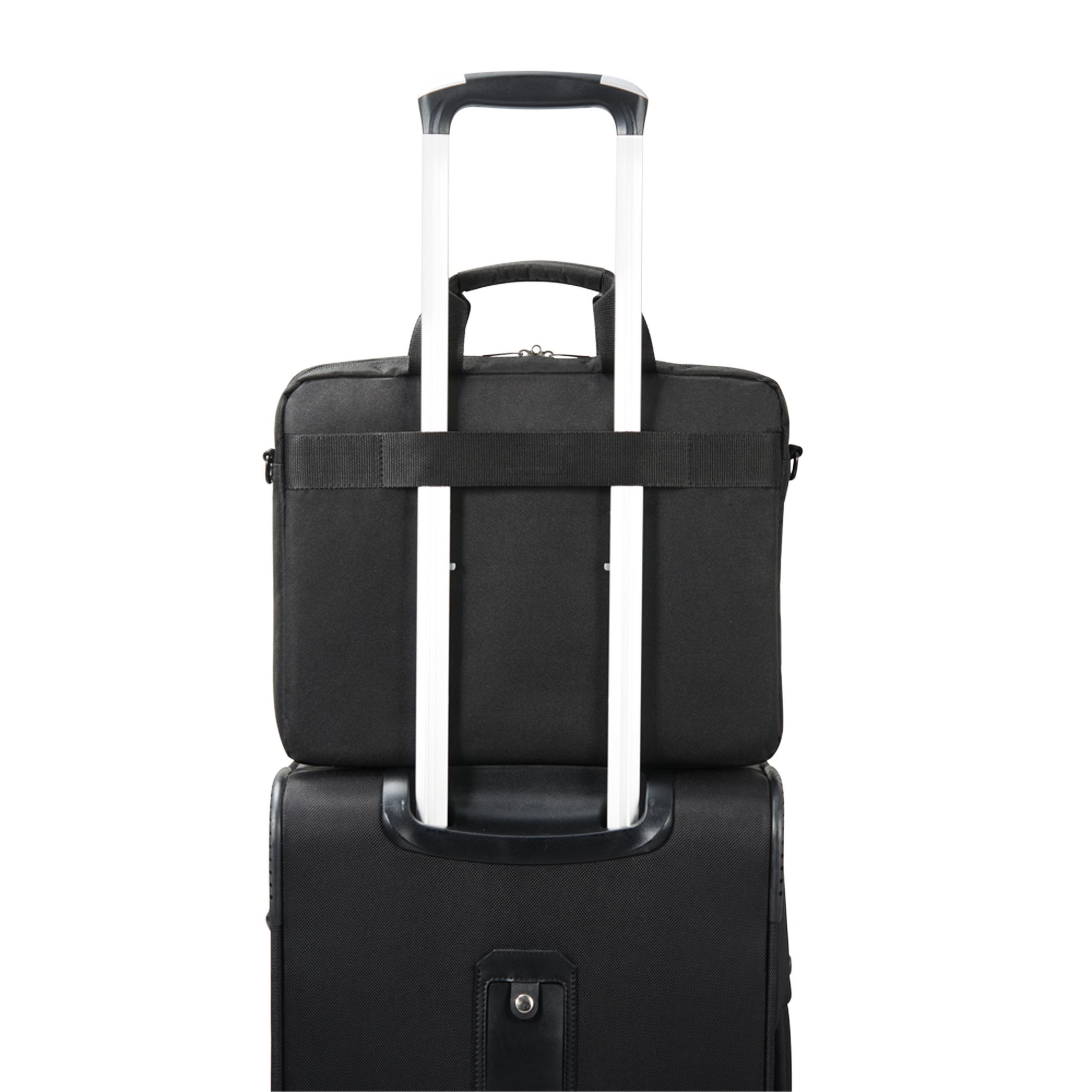 Schwarze Laptoptasche auf einem schwarzen Rollkoffer mit silbernem Griff.