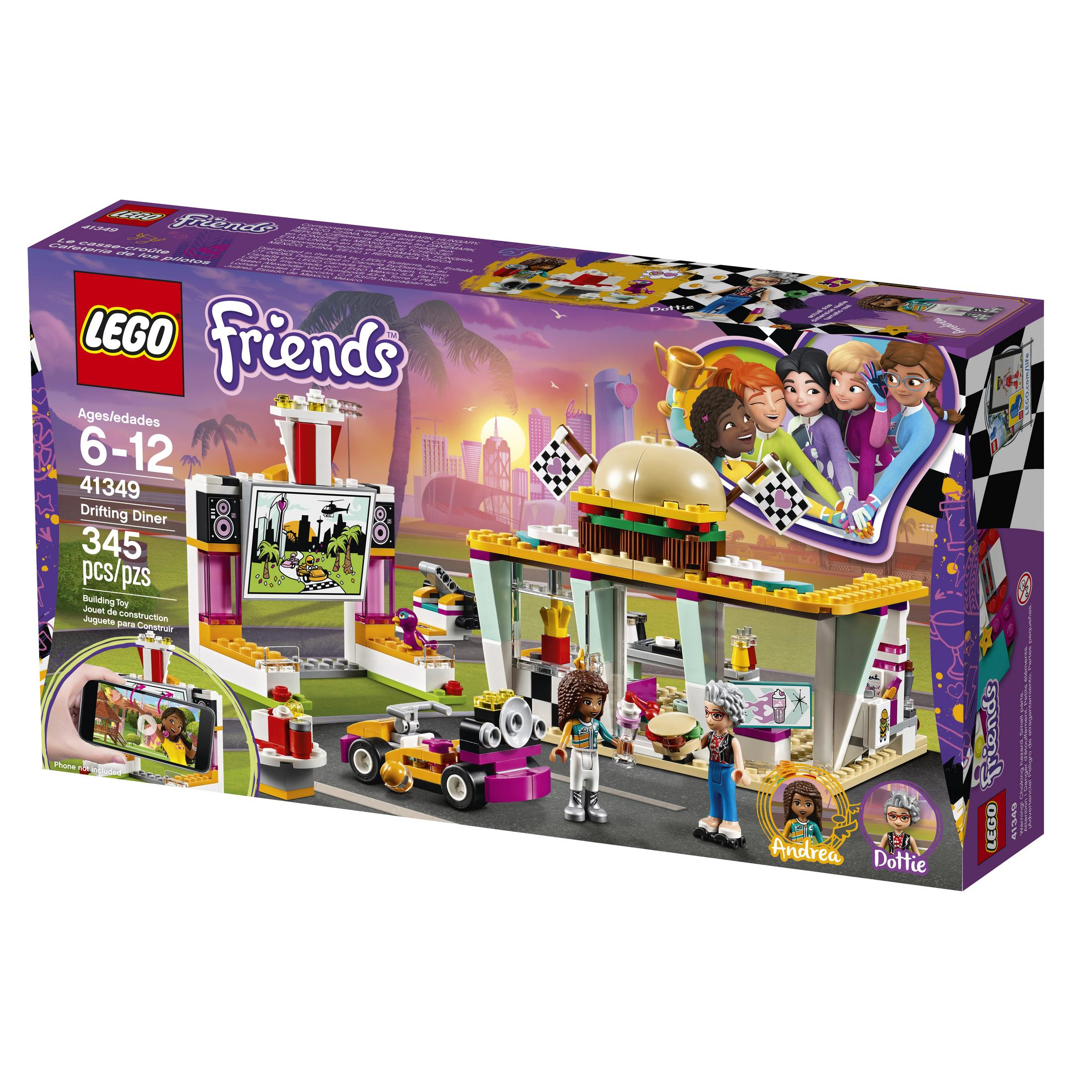 Set da costruzione Lego Friends Drifting Diner con figure, auto ed elementi.