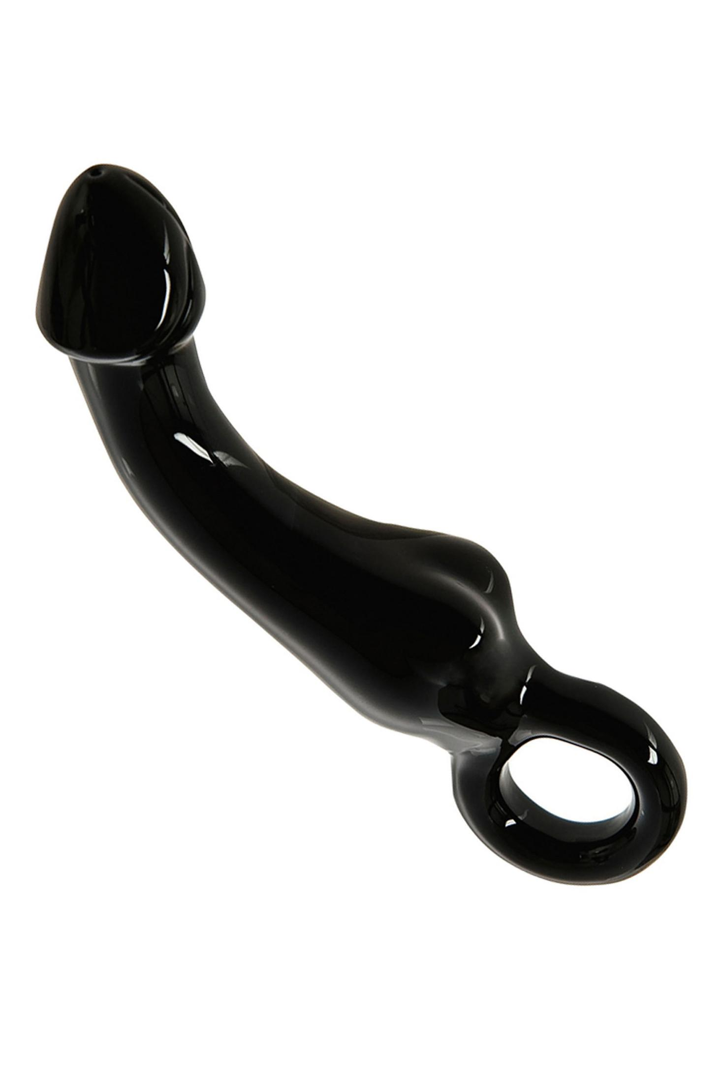 Ein glänzendes, schwarzes Objekt mit einer gebogenen Form und einem Ring am Ende.