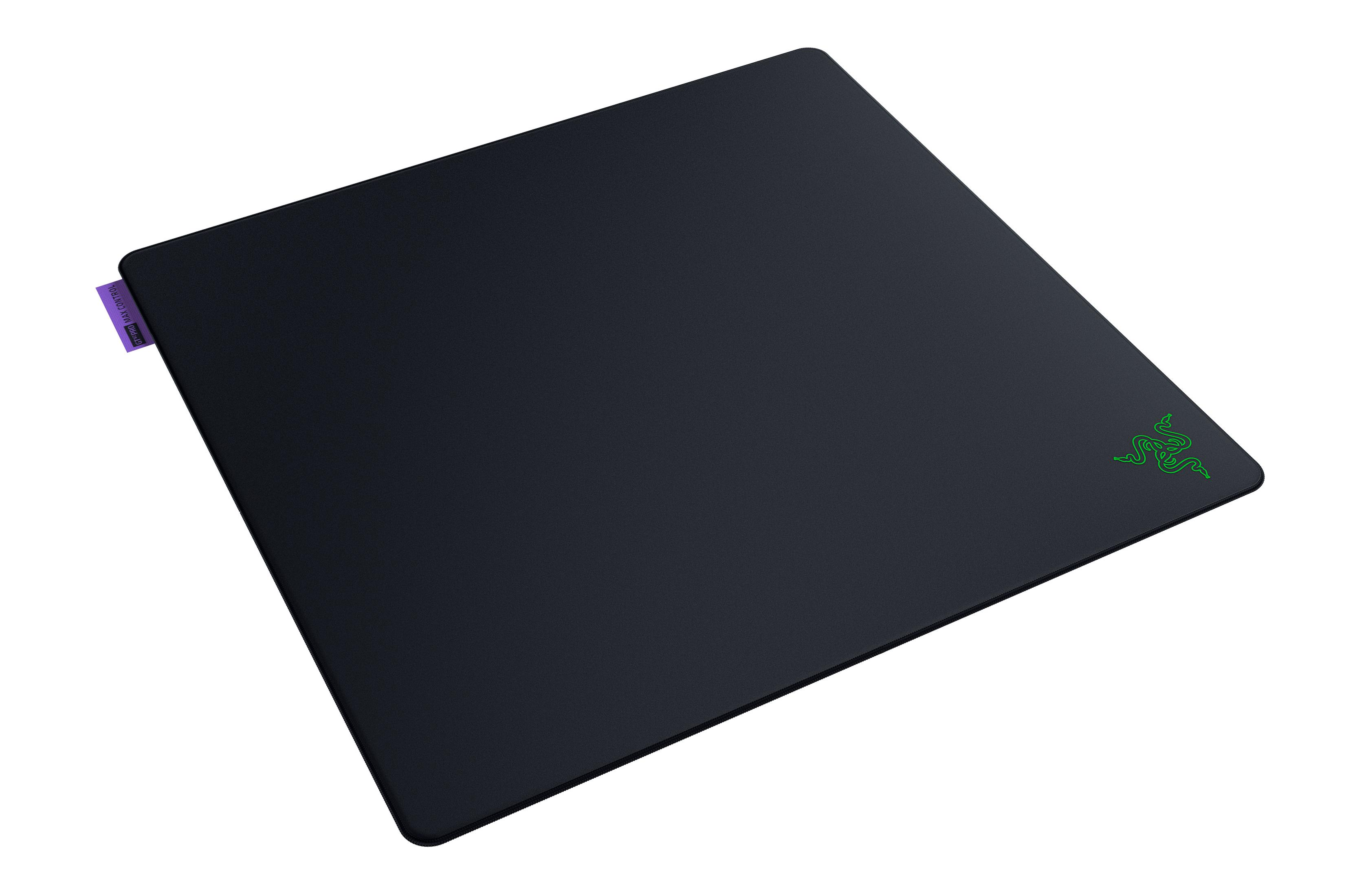 Tapis de souris noir avec logo vert en haut à droite et étiquette violette.
