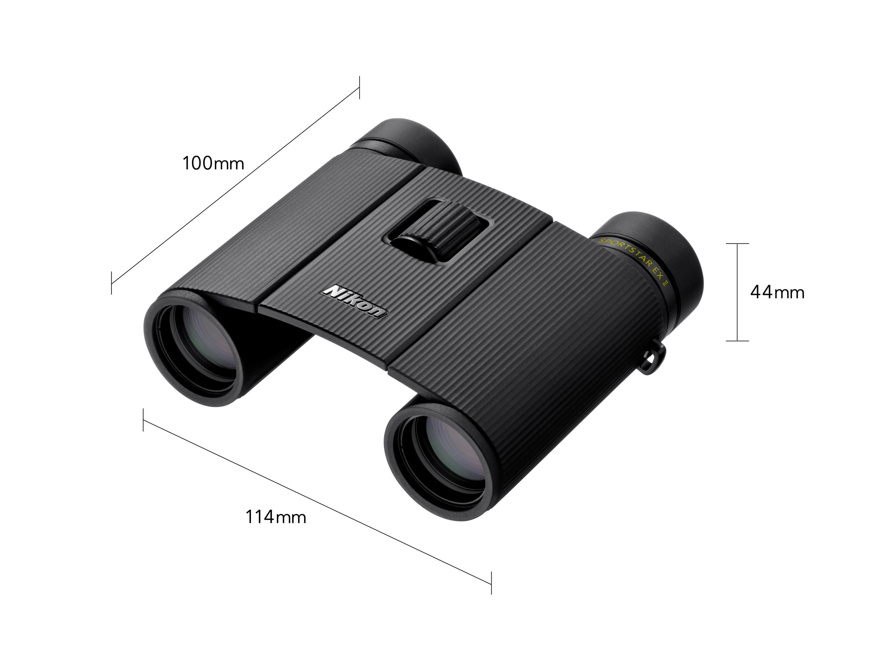 Schwarze Nikon Fernglas mit Maßen 100mm, 114mm und 44mm.