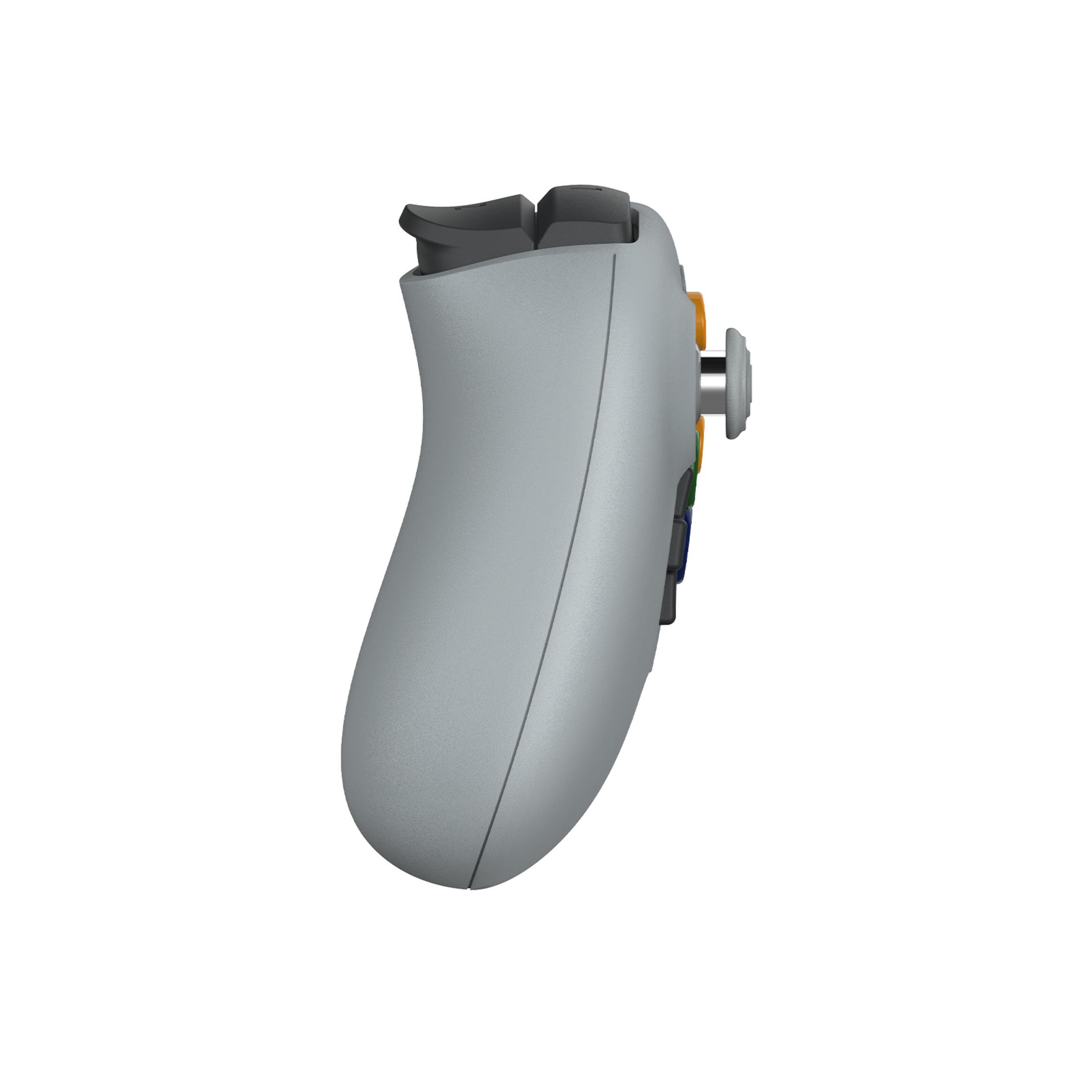 Grauer Gamecontroller mit bunten Knöpfen und Joystick, seitliche Ansicht.