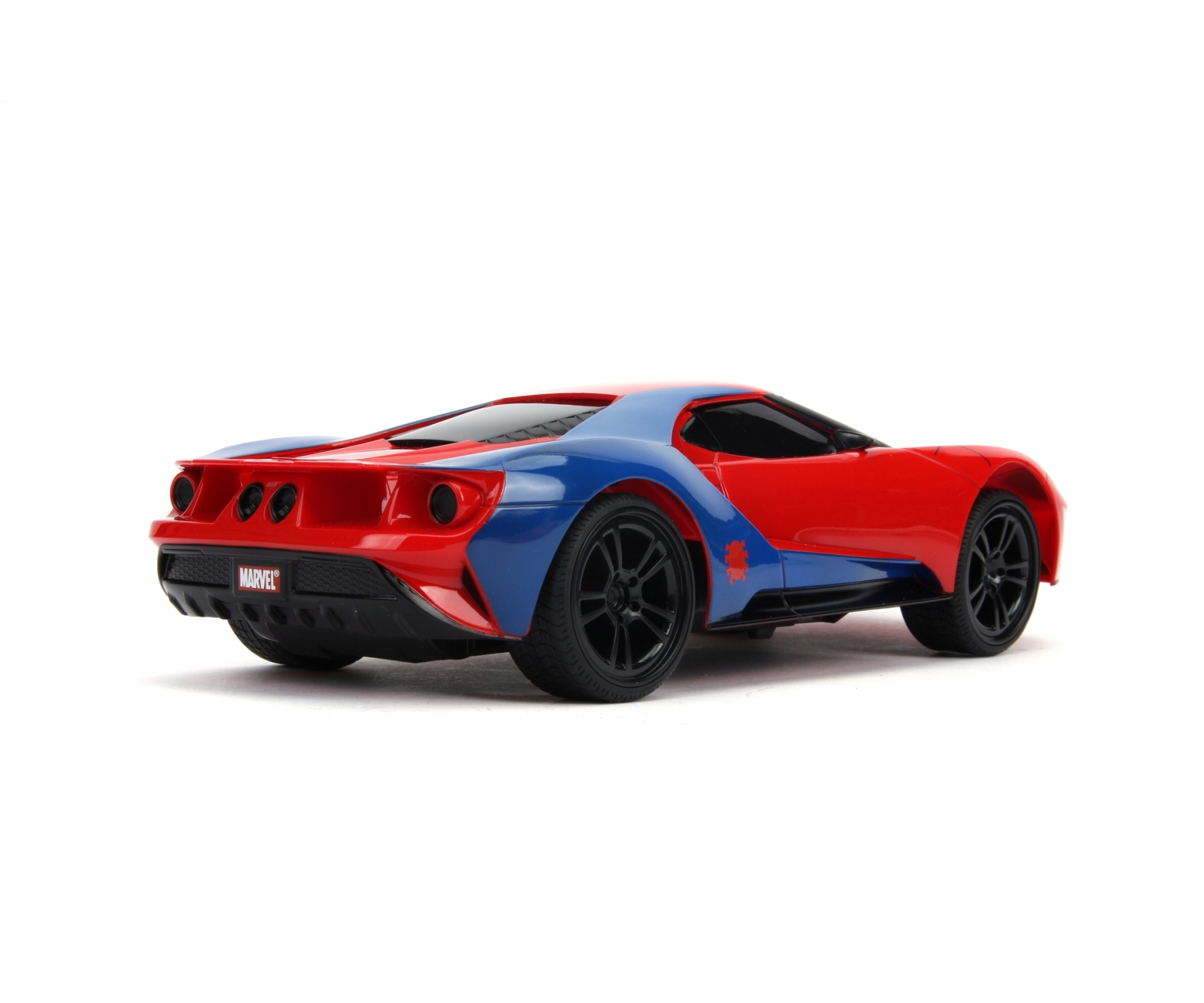 Ein rotes und blaues Spielzeugauto mit Marvel-Logo auf weißem Hintergrund.