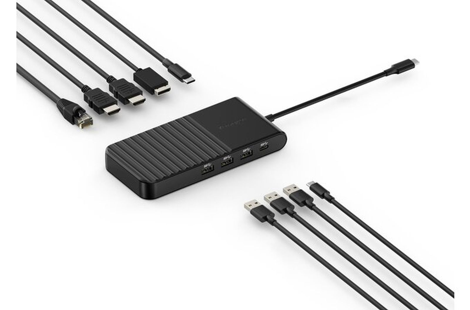 Hub USB-C nero con più porte e cavi.