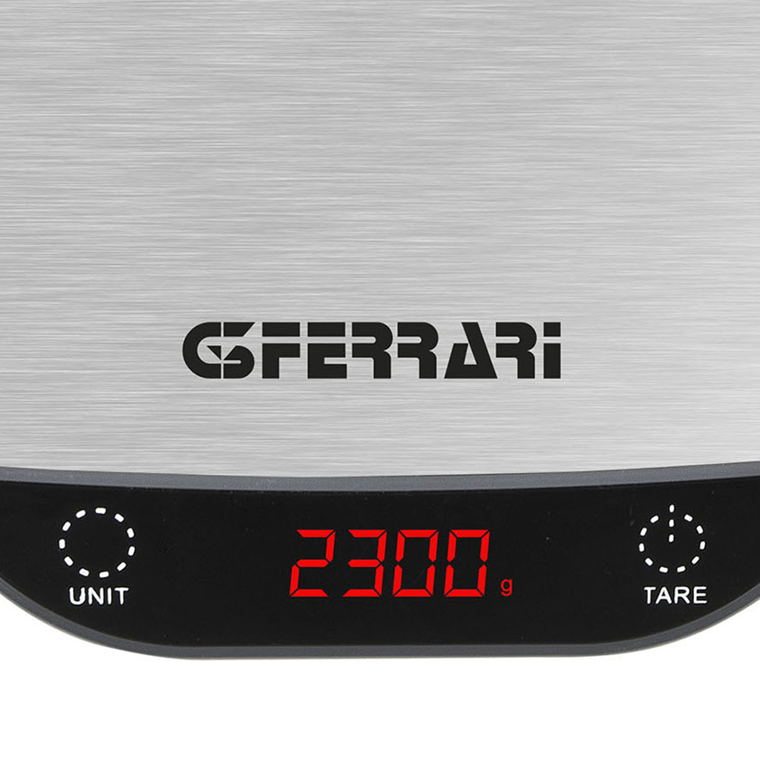 Eine digitale Küchenwaage mit silberner Oberfläche und schwarzem Display zeigt 2300g.