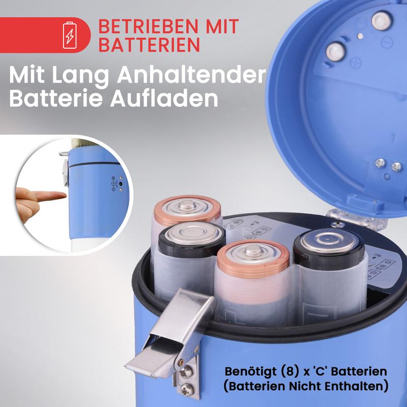 Ein blaues Gerät mit acht C-Batterien und einem Finger, der auf einen Knopf zeigt.