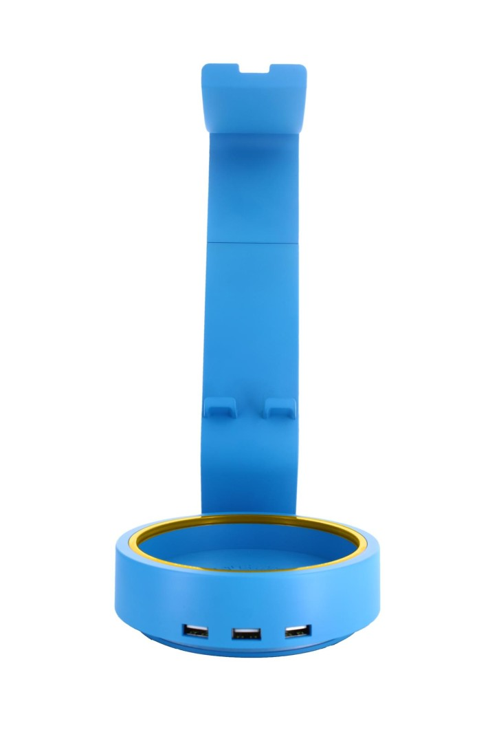 Supporto blu per cuffie con tre porte USB e bordo dorato.