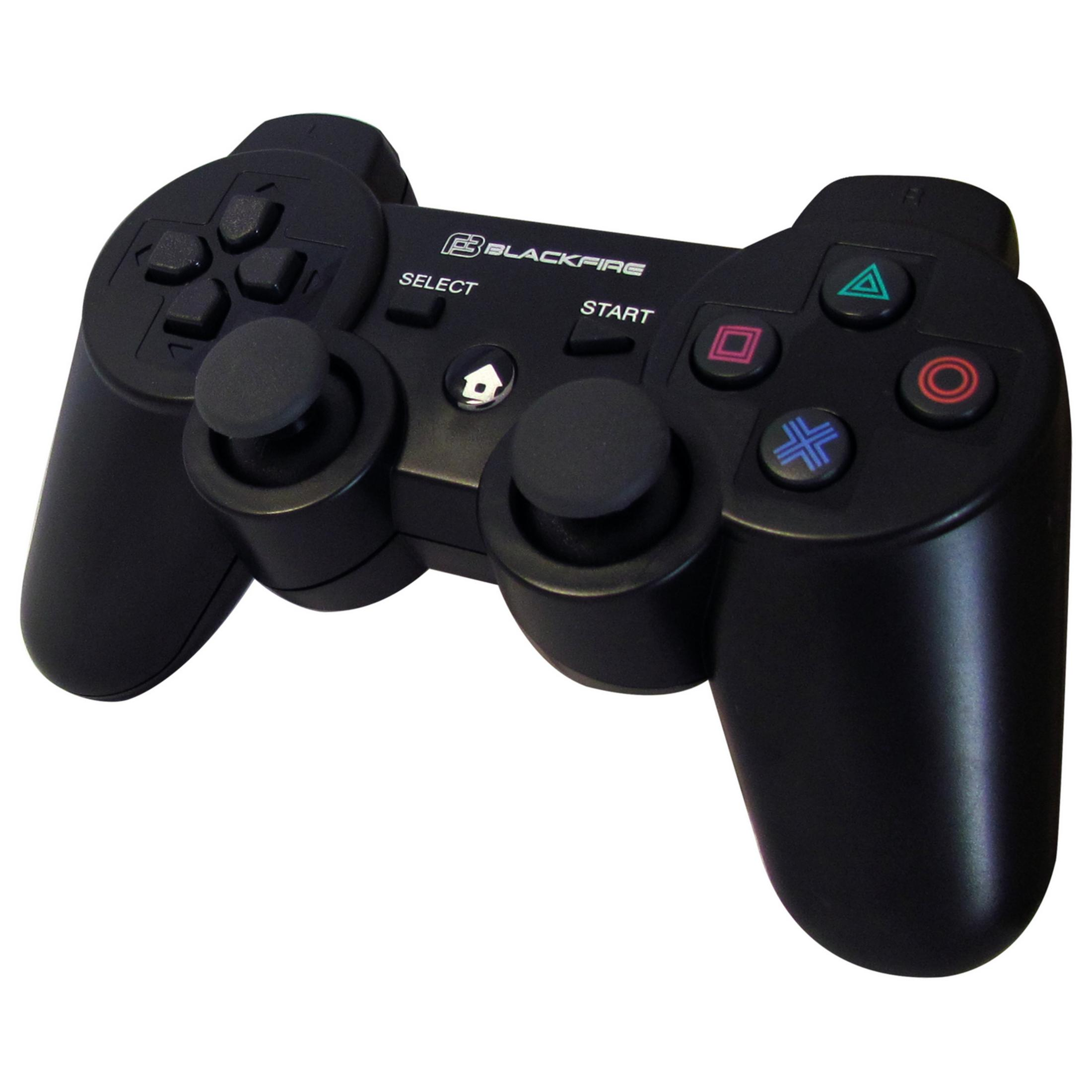 Un controller di gioco nero con due joystick, pulsanti e un logo "BLACKFIRE".