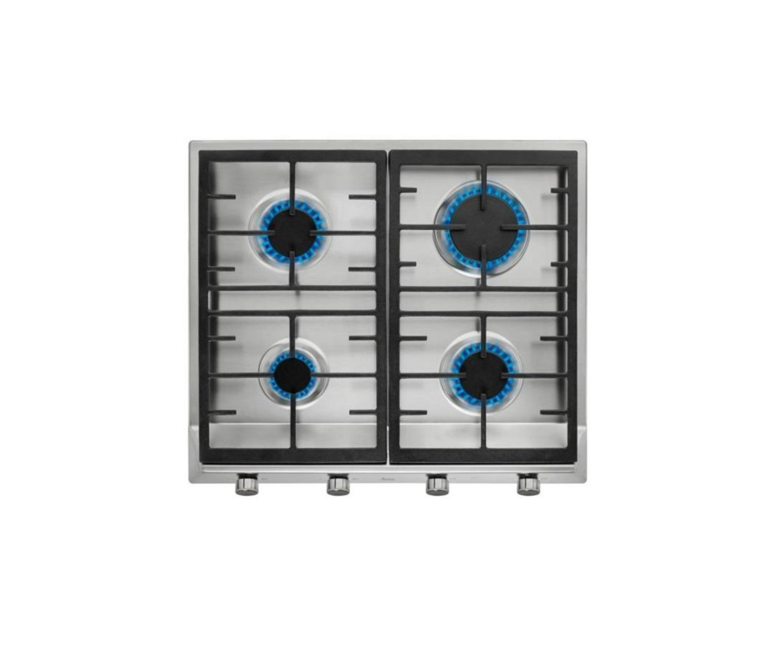 Estufa de gas de acero inoxidable con cuatro llamas azules encendidas y rejillas negras.