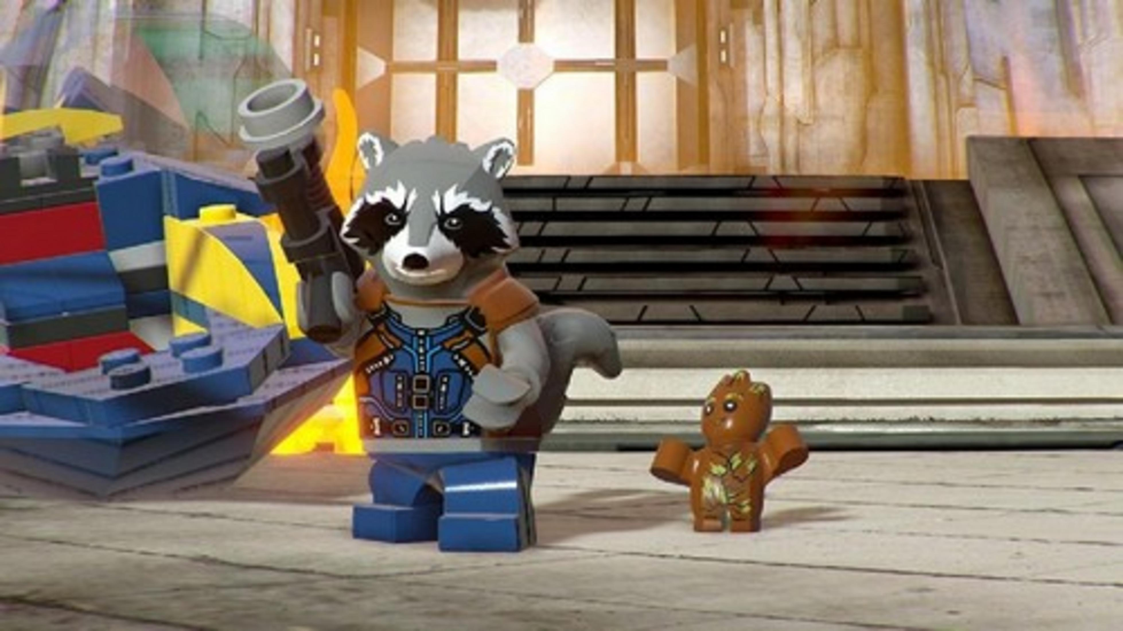 Rocket Raccoon Lego tiene un blaster accanto a Groot bambino in un'ambientazione fantascientifica.