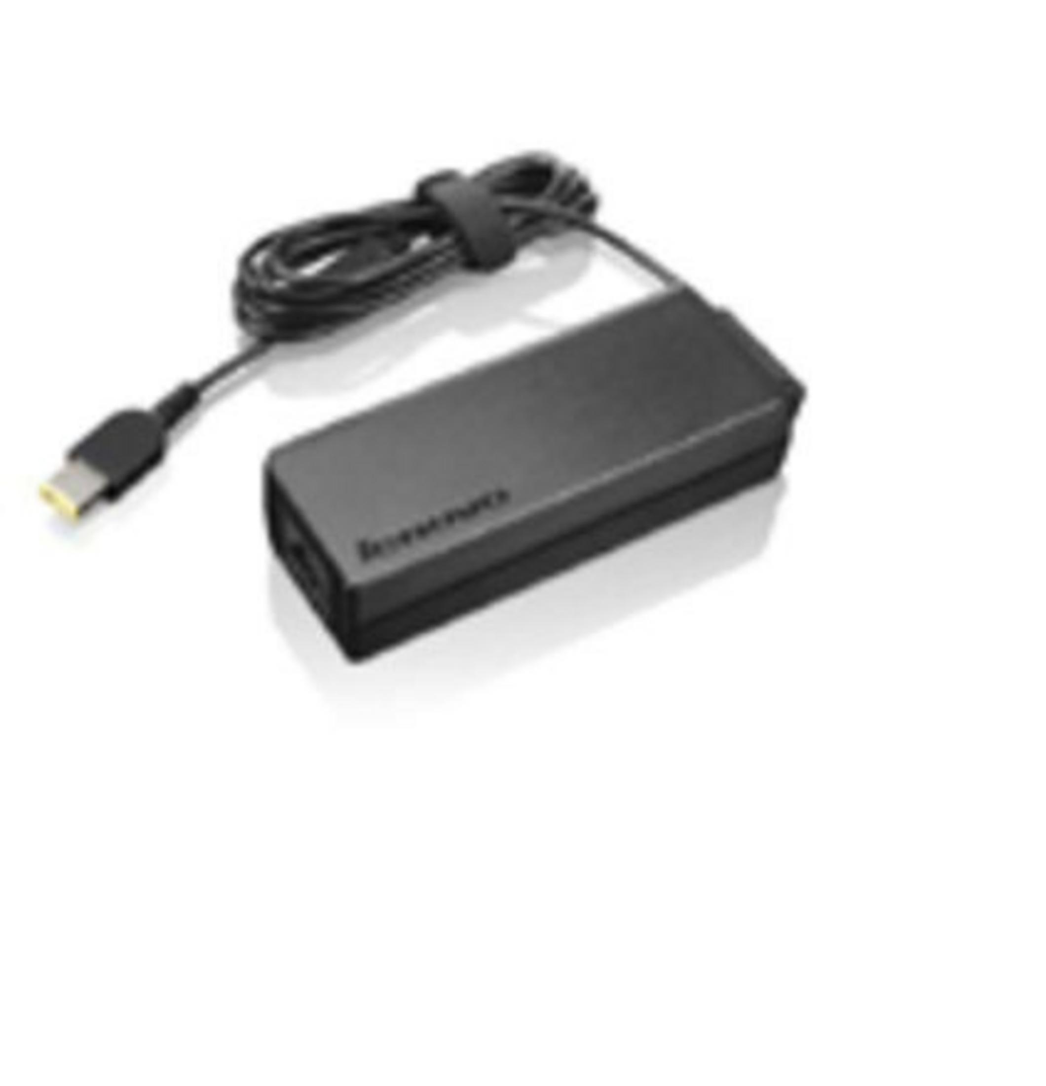 Alimentatore Lenovo nero con cavo e connettore USB su sfondo bianco.