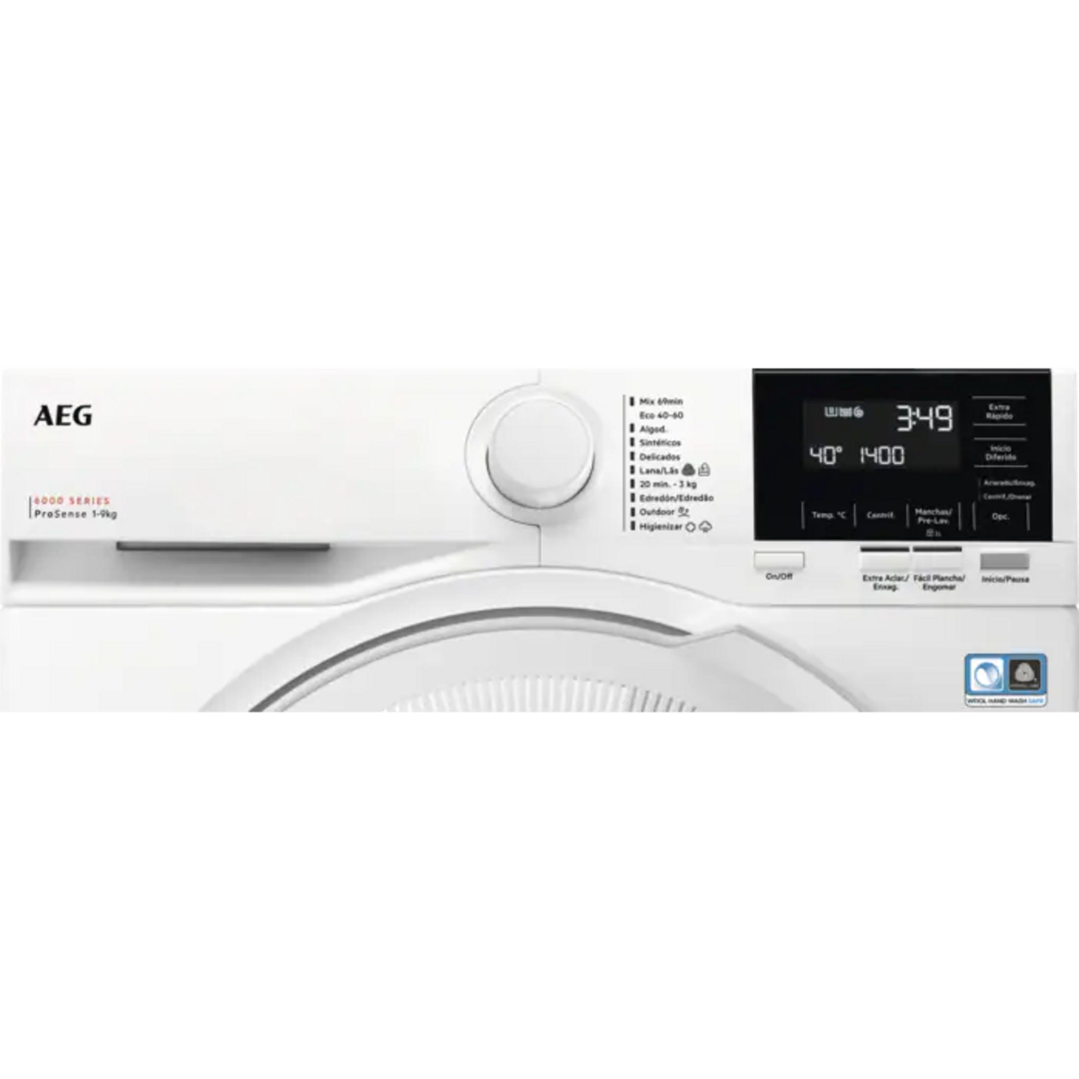 Primer plano de un panel de control y pantalla de lavadora AEG blanca.