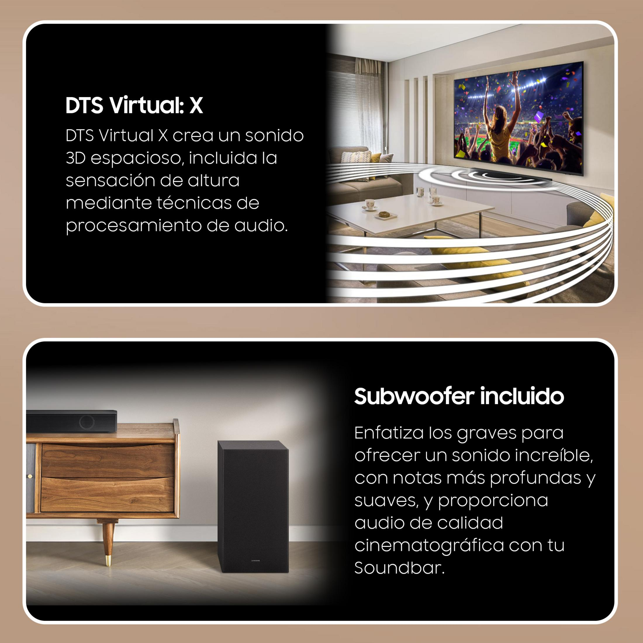 Sala de estar con TV mostrando un concierto. Subwoofer debajo. DTS Virtual:X.