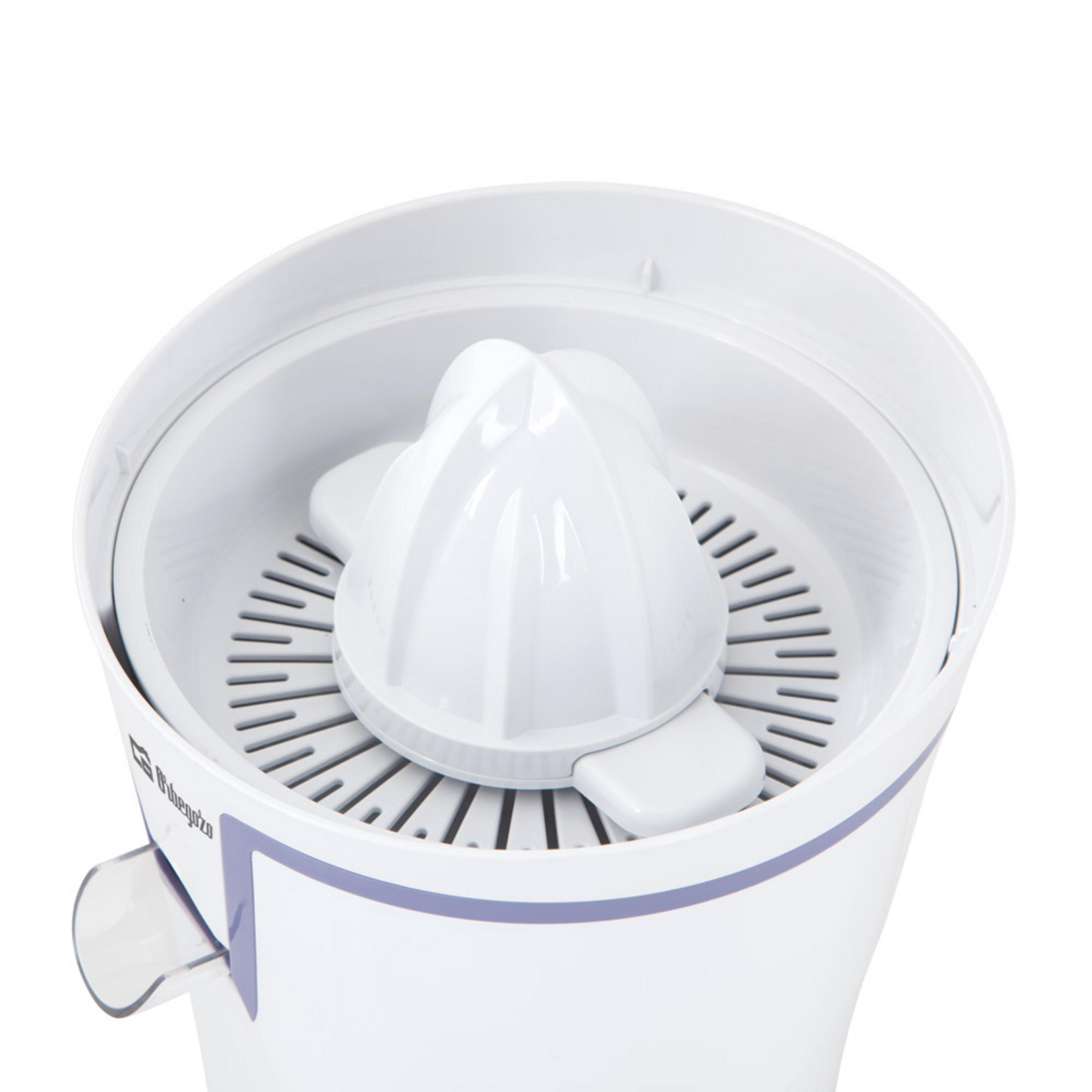 Un exprimidor de cítricos eléctrico blanco con cono de prensado blanco y boquilla transparente.