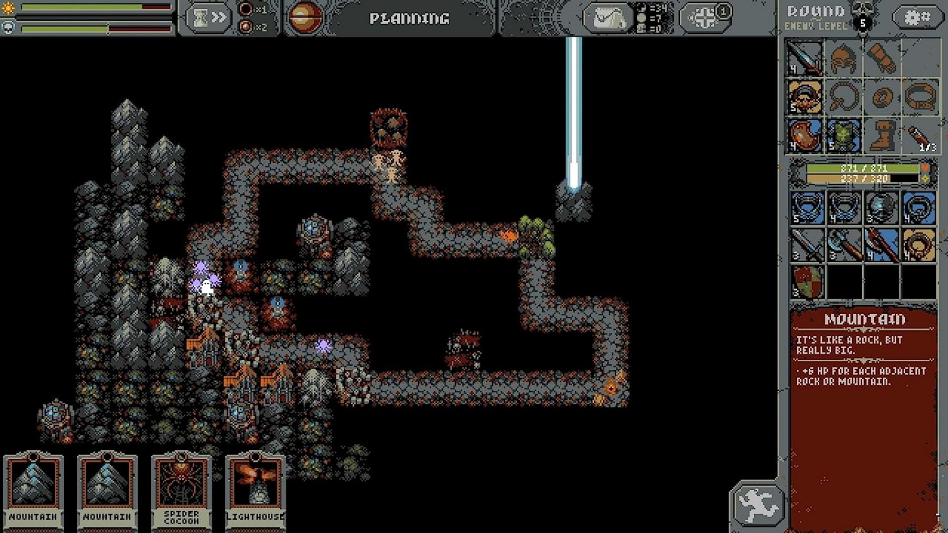 Scena di gioco in pixel art con montagne, bozzolo di ragno e carte faro.