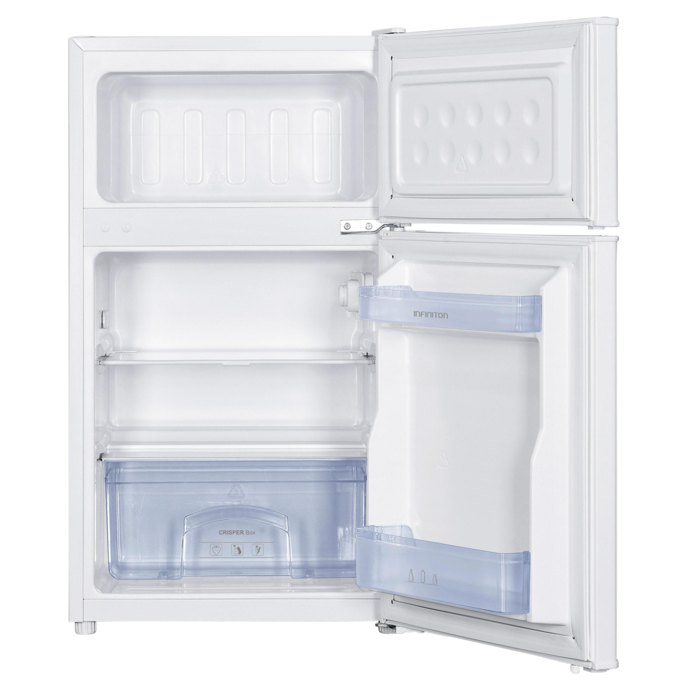 Un refrigerador blanco vacío con la puerta abierta, mostrando estantes y cajones.