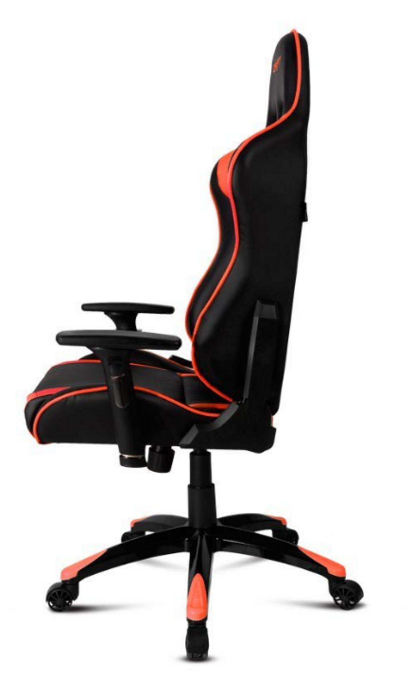 Silla gamer negra con ribete naranja, vista de lado sobre fondo blanco.