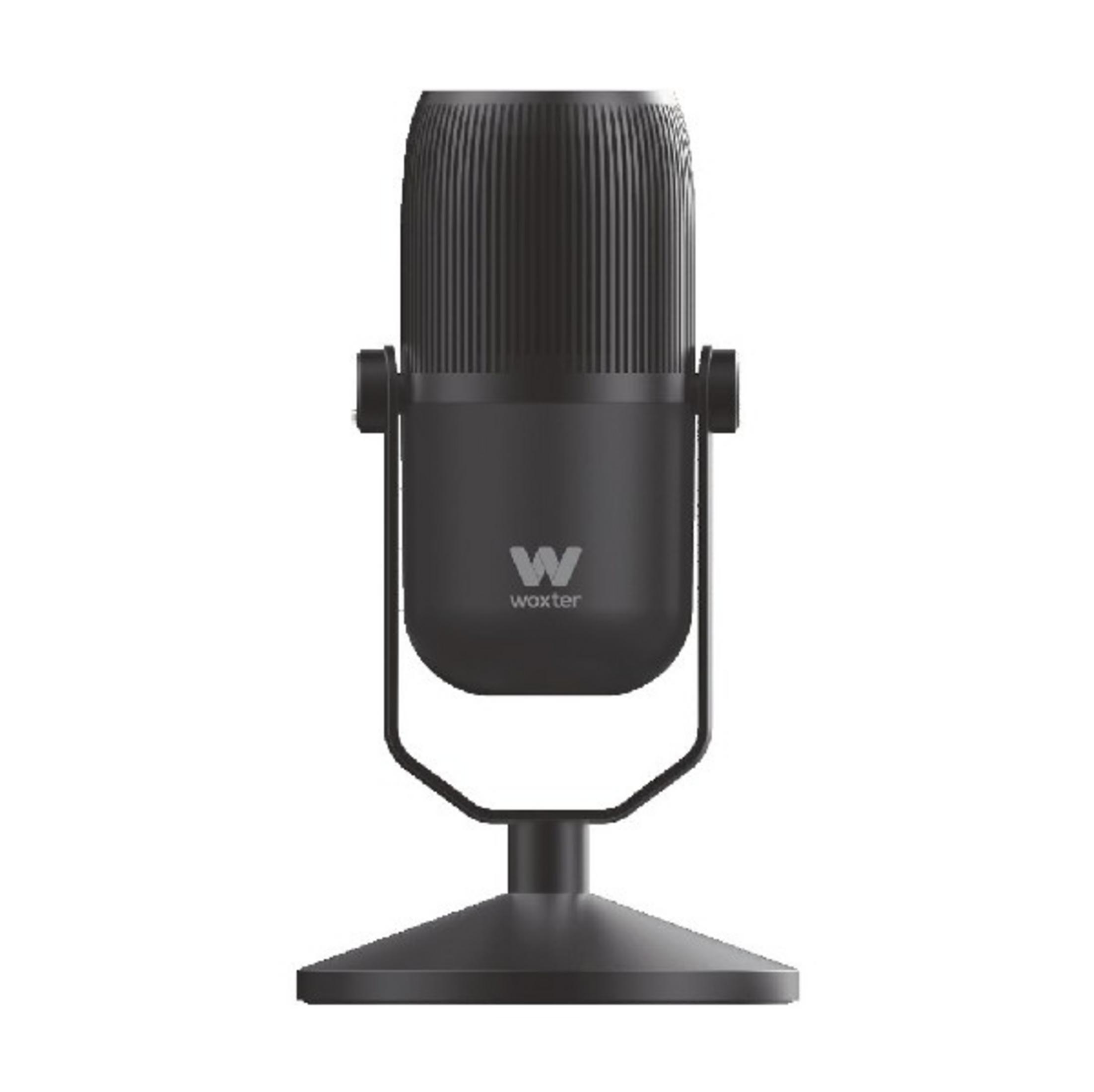 Un micrófono de condensador negro con ranuras verticales y un logo de Woxter.