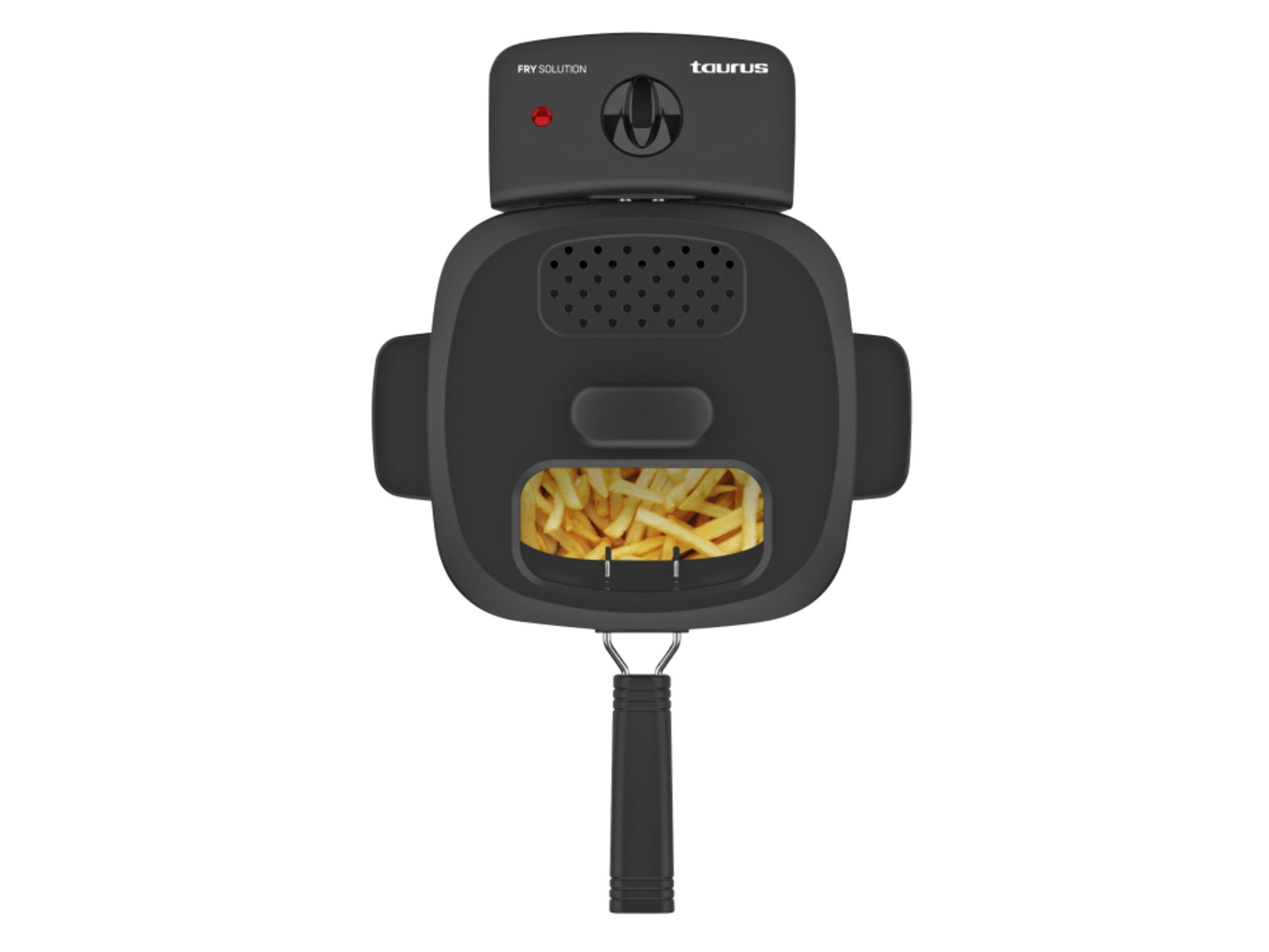 Cestello nero per friggitrice ad aria con patatine fritte e manico nero.