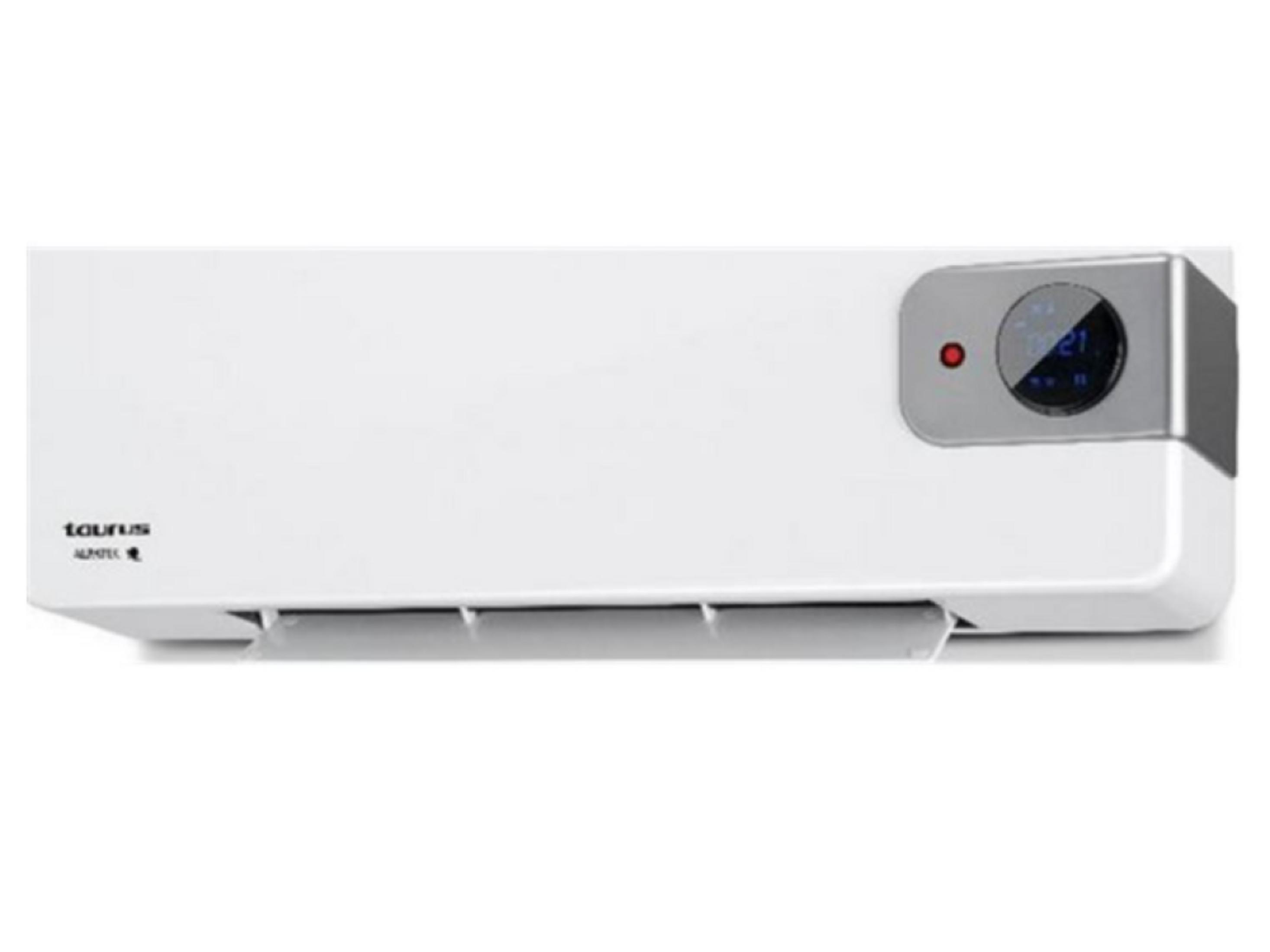 Una stufetta a ventilatore bianca con display digitale e spia rossa.