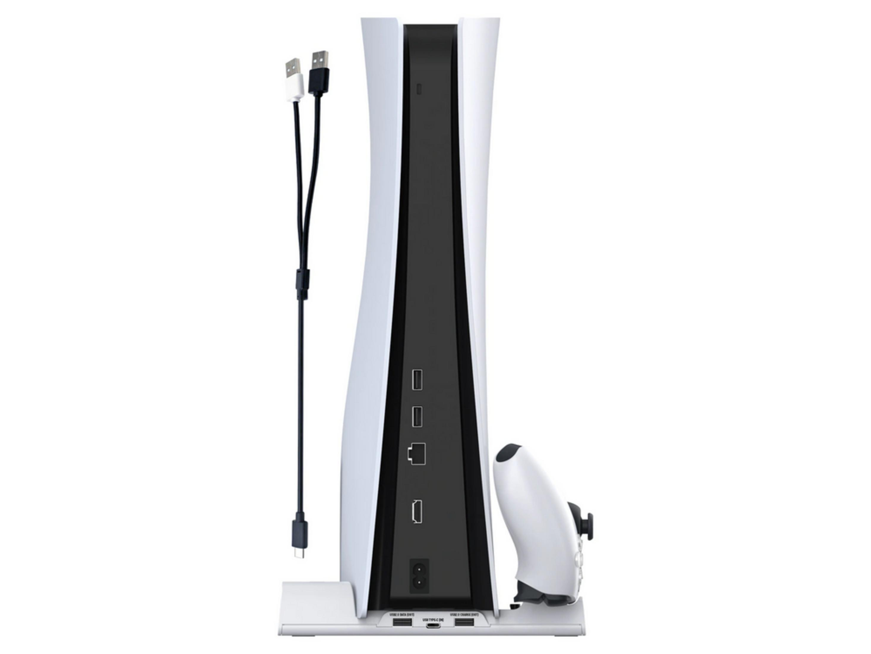 Consola de videojuegos blanca con mando negro y cables de carga.