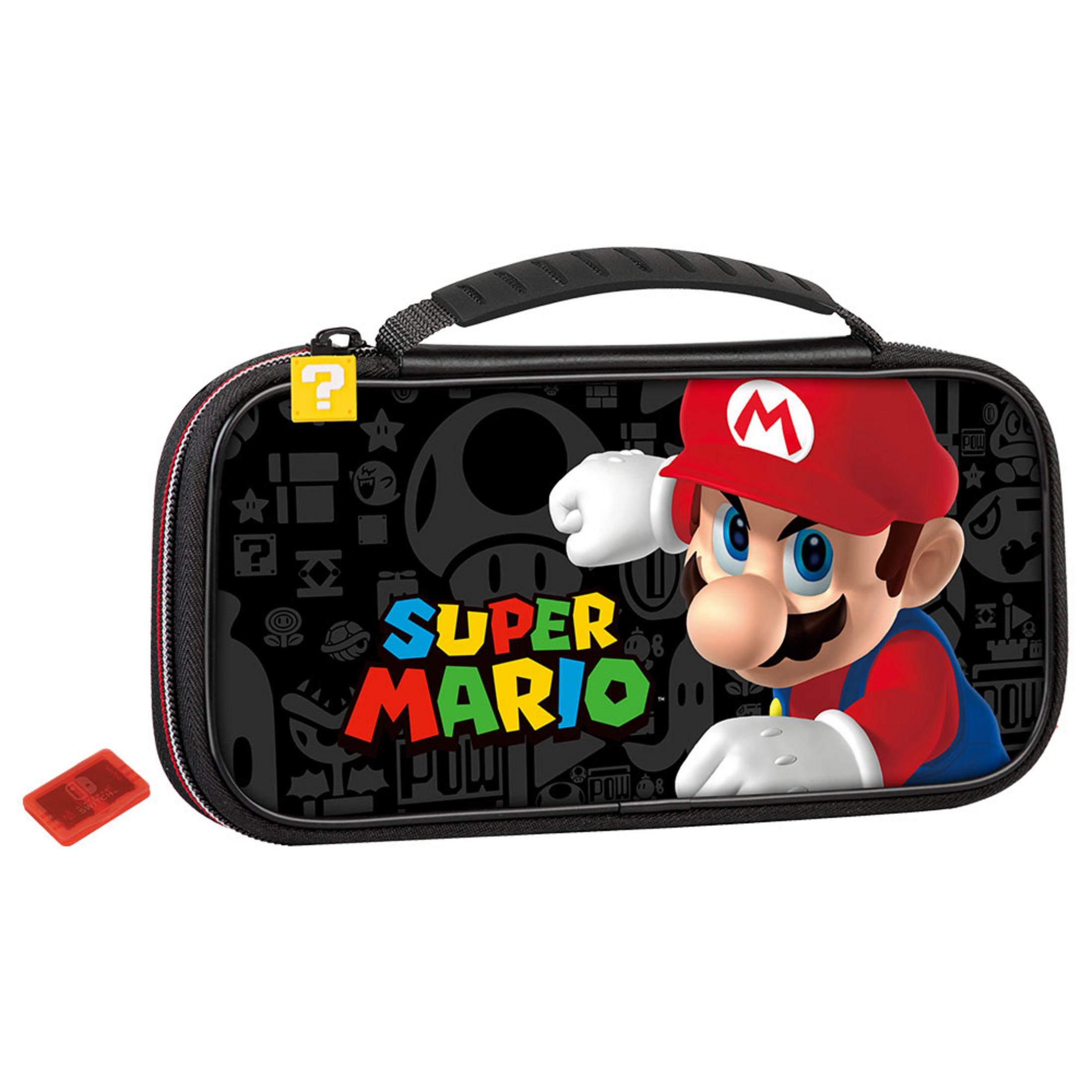 Una funda negra de Nintendo Switch con motivo de Super Mario, con una tarjeta de juego.