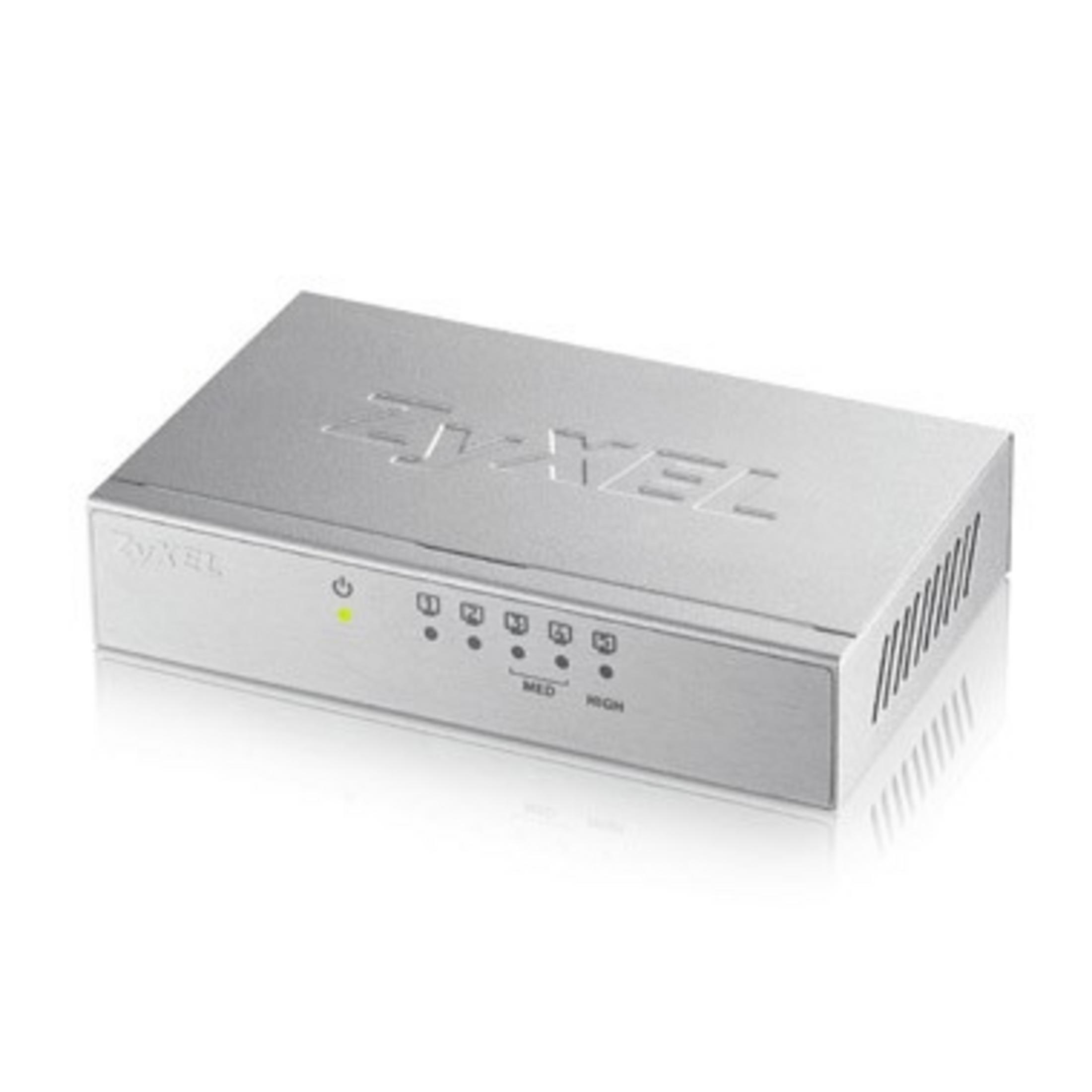 Un dispositivo Zyxel argentato con prese d'aria e spie luminose.