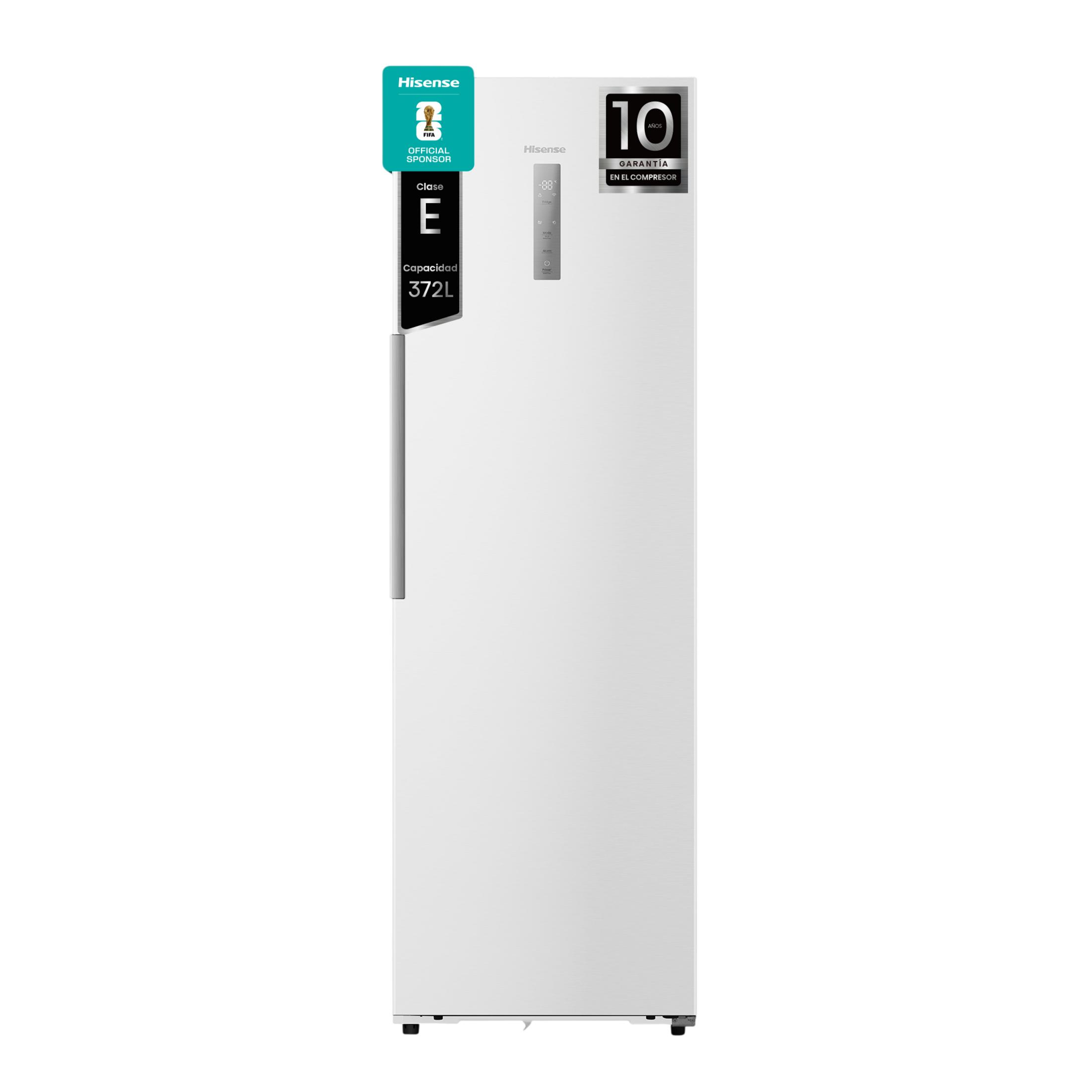 Refrigerador Hisense blanco con logo patrocinador FIFA, clase E, 372L y garantía de 10 años.