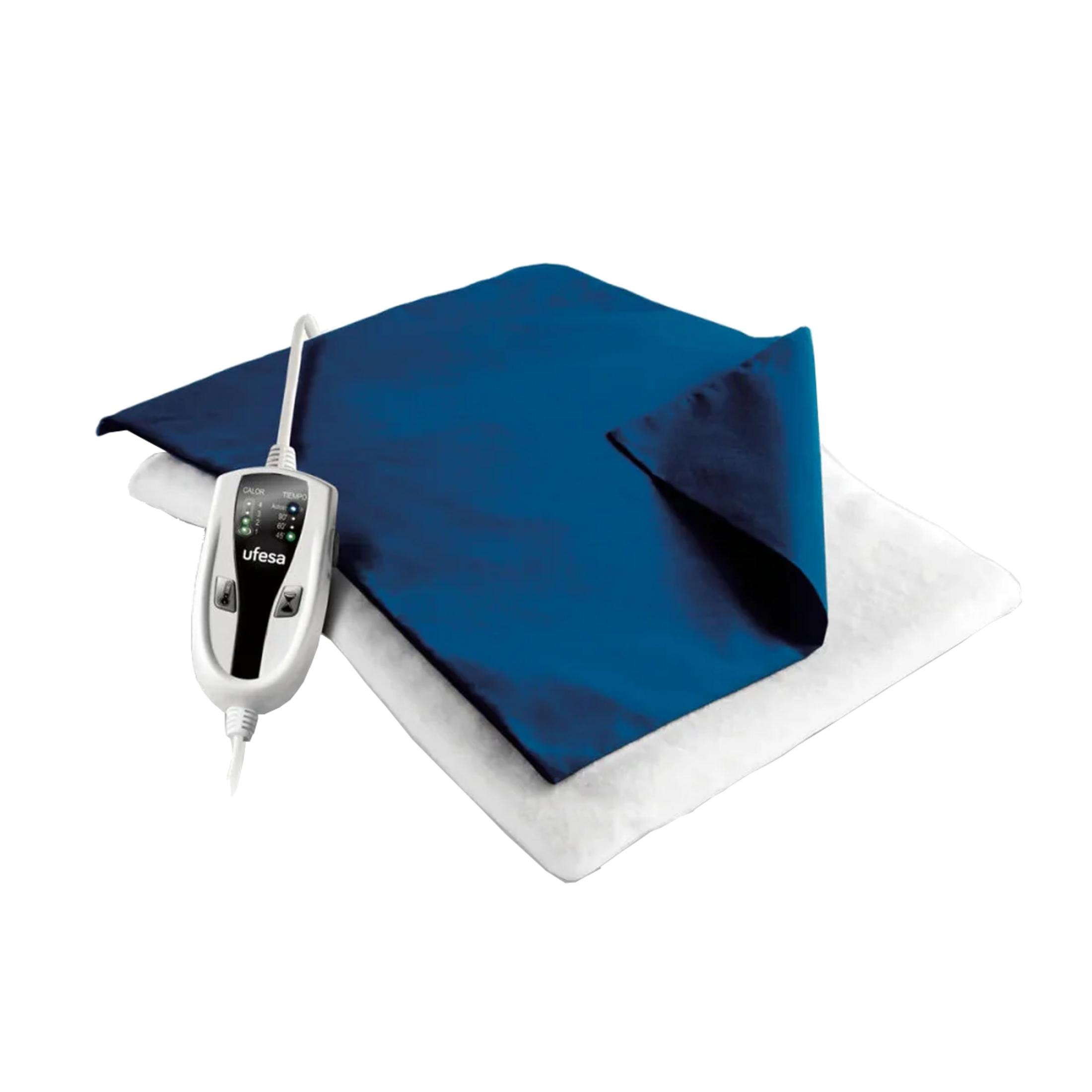 Una coperta elettrica blu con bordo bianco e un controller bianco con pulsanti e display.