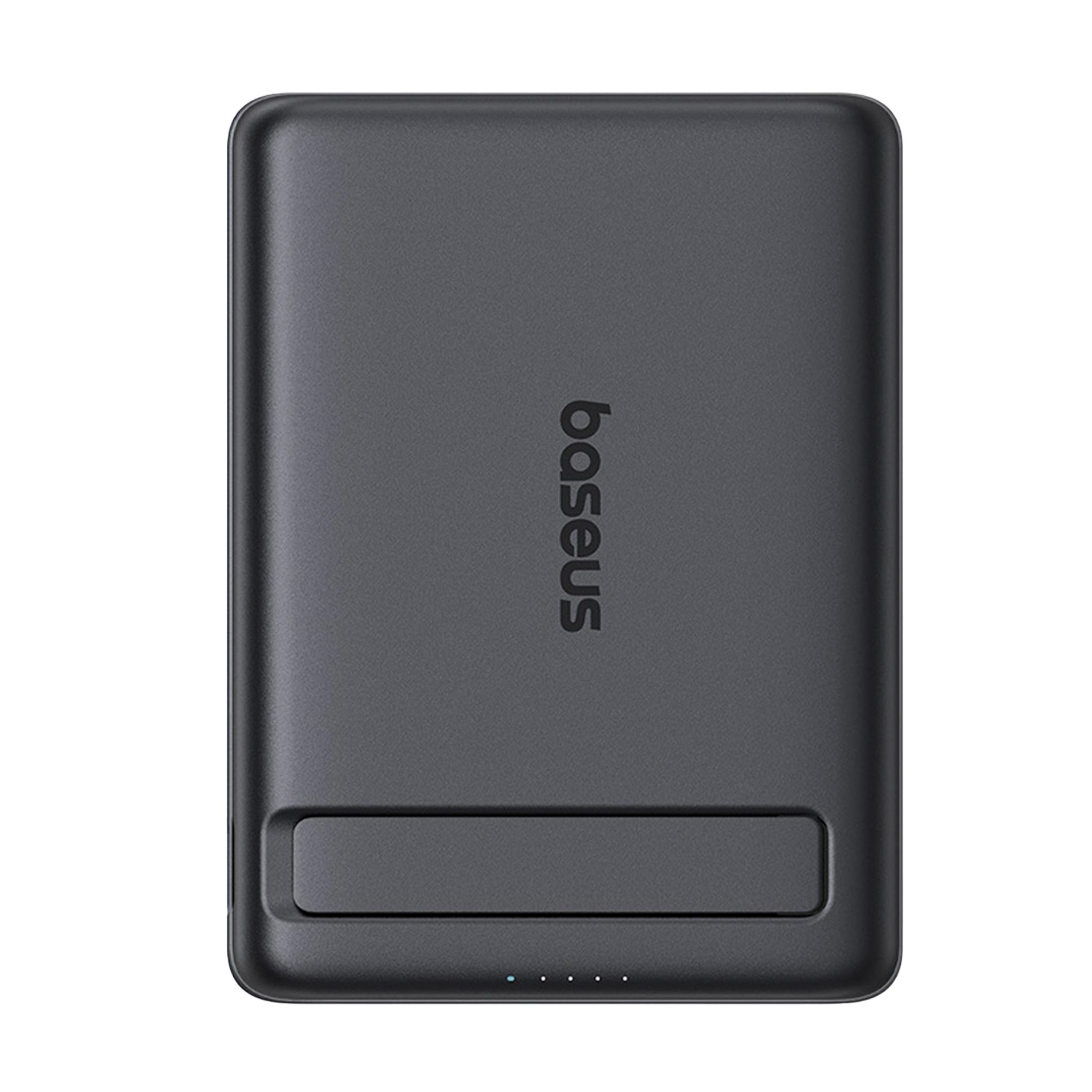 Un power bank Baseus nero con logo e spie di ricarica.