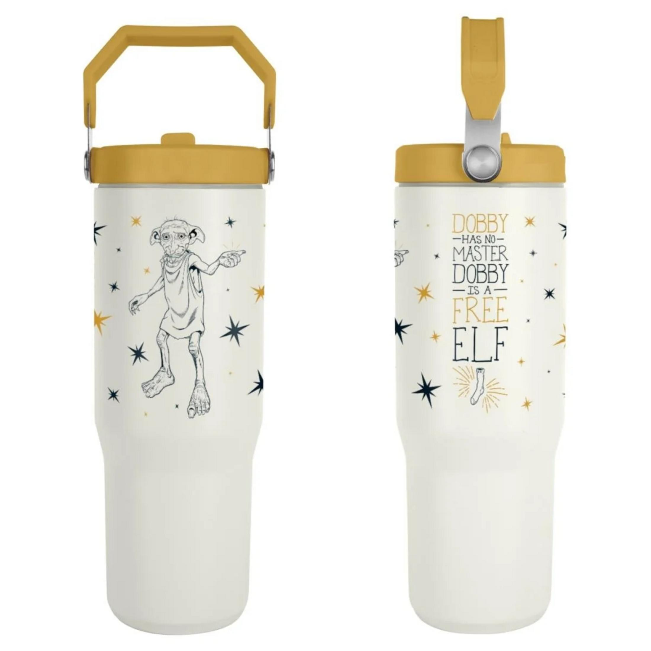 Una taza blanca con diseño de Dobby y asa amarilla. La decoran estrellas.