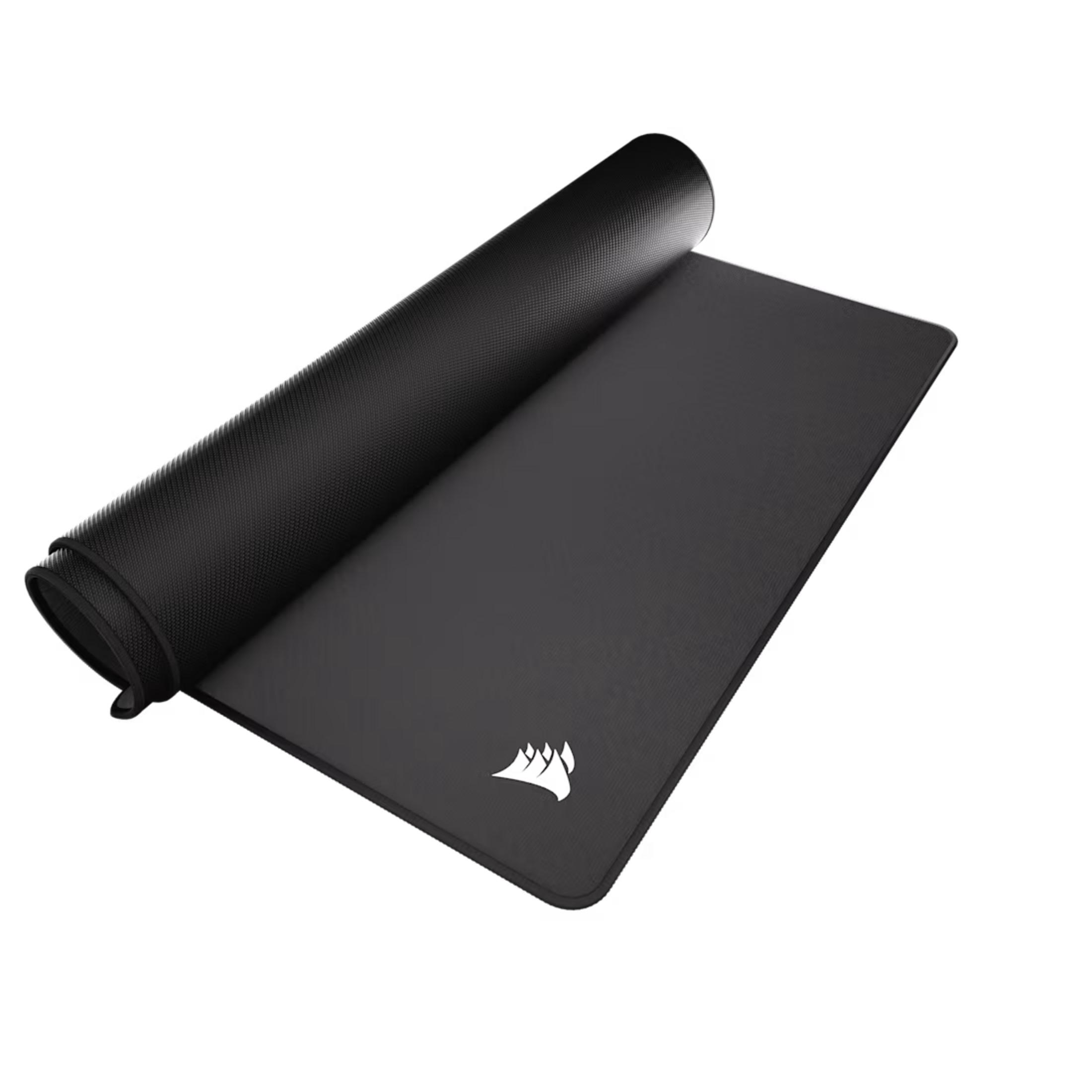 Schwarzes Mauspad, teilweise aufgerollt, mit weißem Logo.