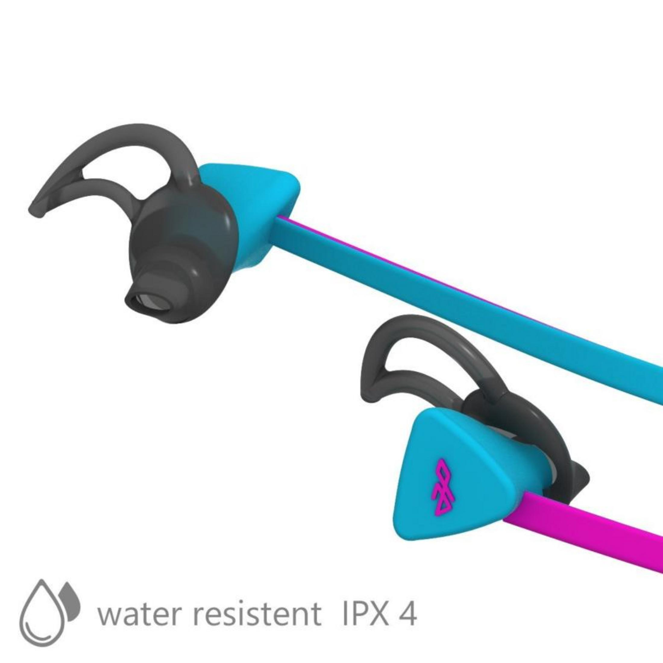 Dos auriculares resistentes al agua IPX4, azules y rosas, con logo plateado.