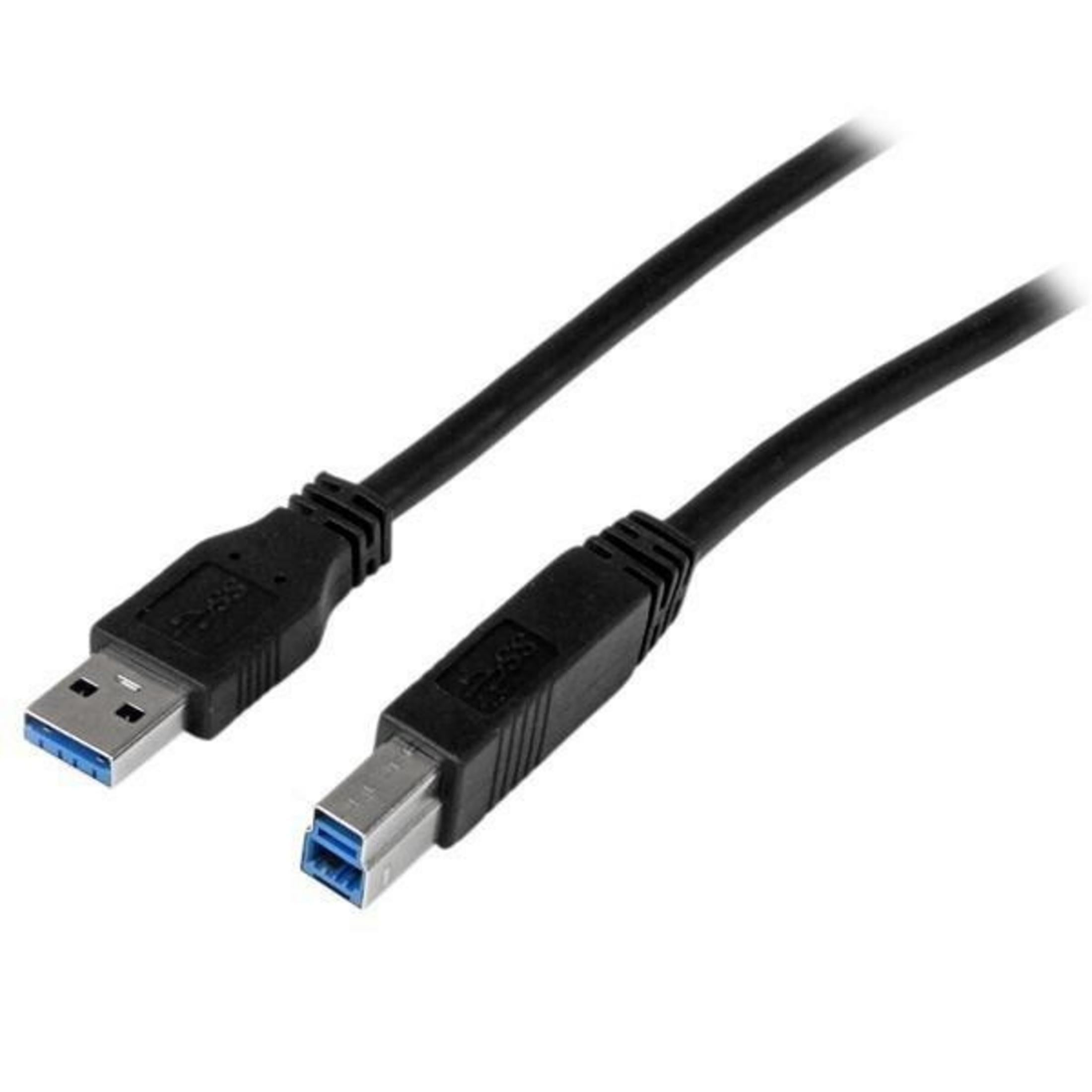 Un cavo USB 3.0 nero con connettore e presa su sfondo bianco.